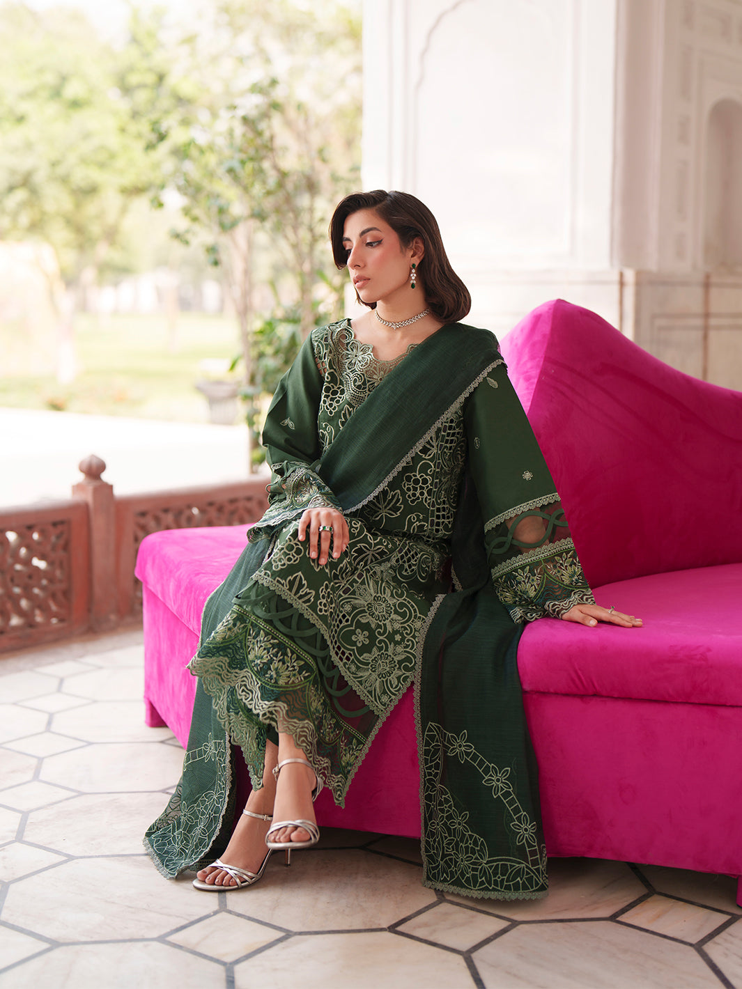 Nilofer Luxury Lawn – NL-09