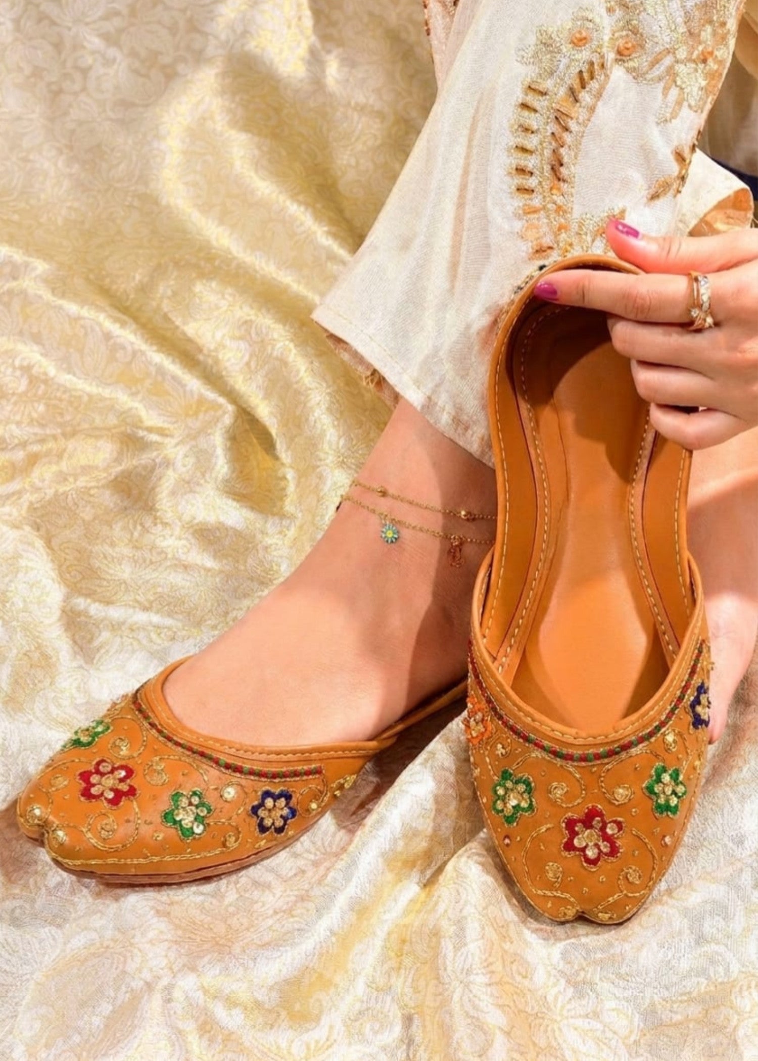 Khussa in Yellow-orange by - High Quality Women Khussa RUH7887