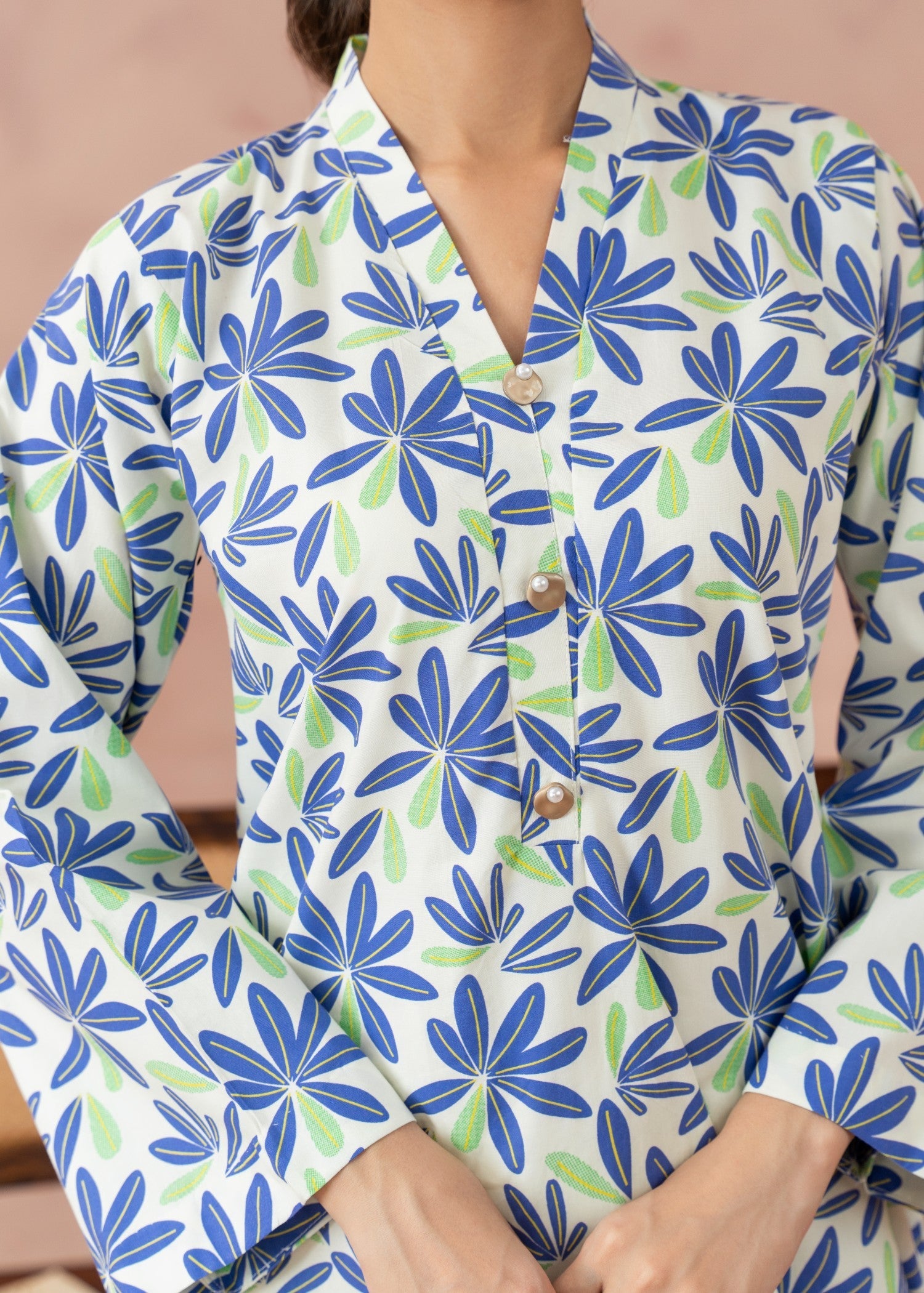 cotton Kurta Set in Blue, off-white