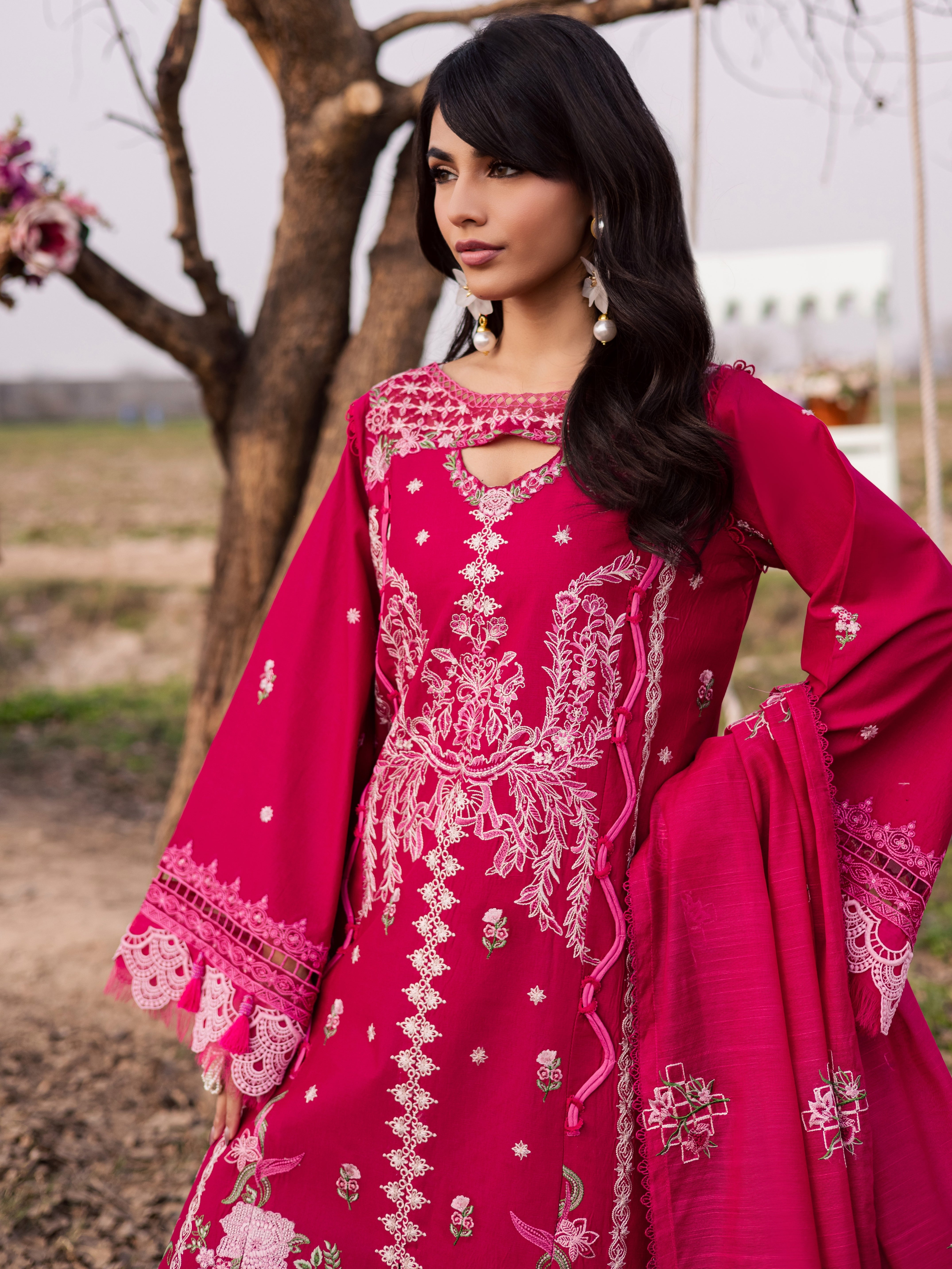 Dil-e-Raqsum Lawn – DQ-06
