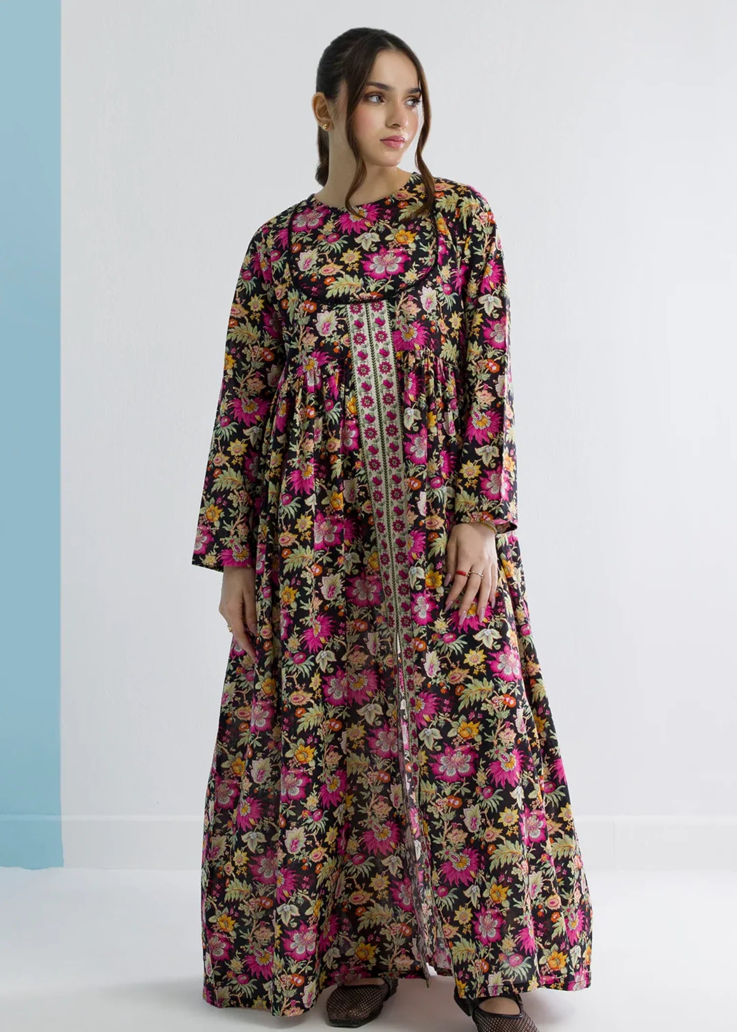 cambric Maxi in Black