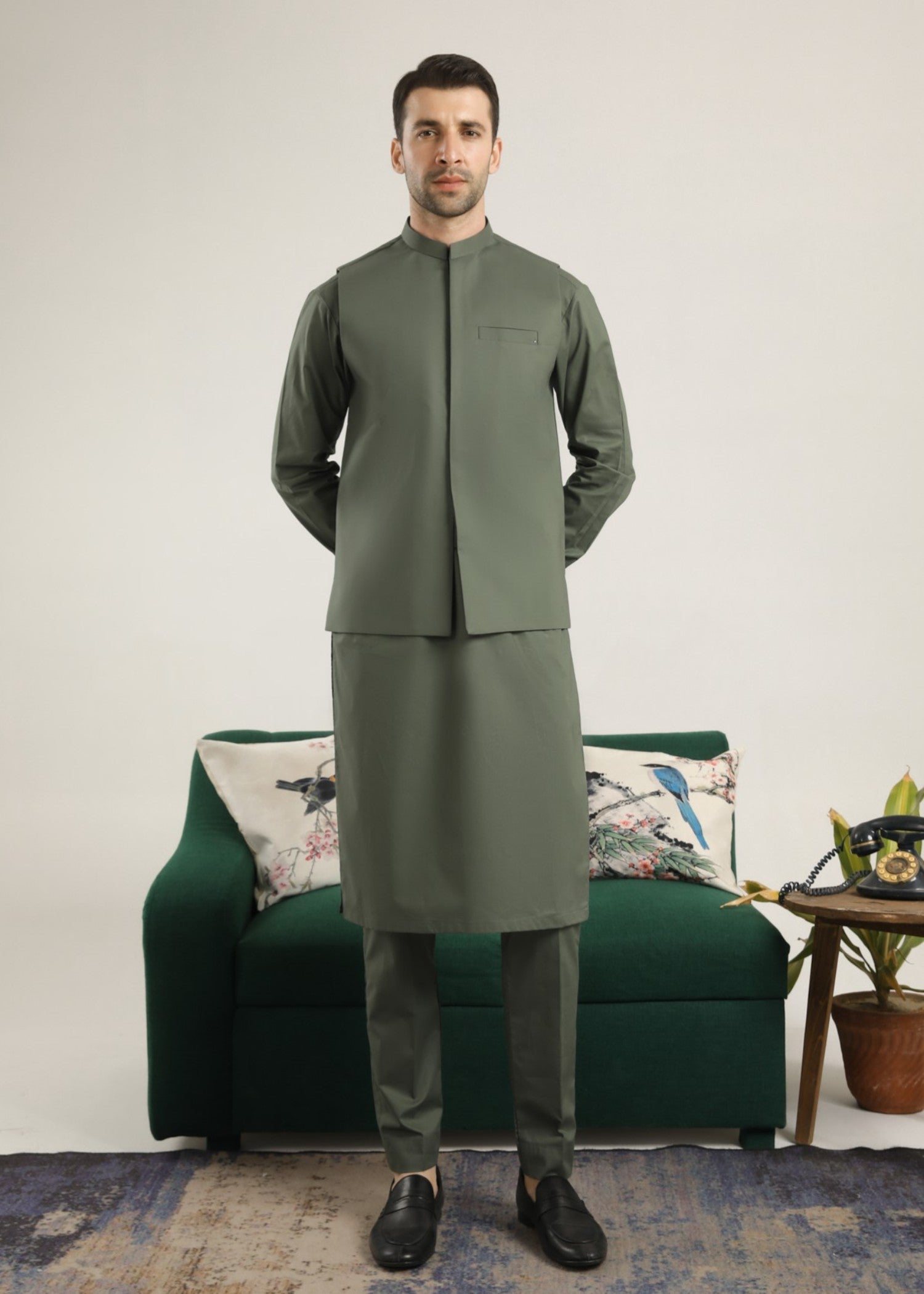 cotton Waistcoat in Army green
