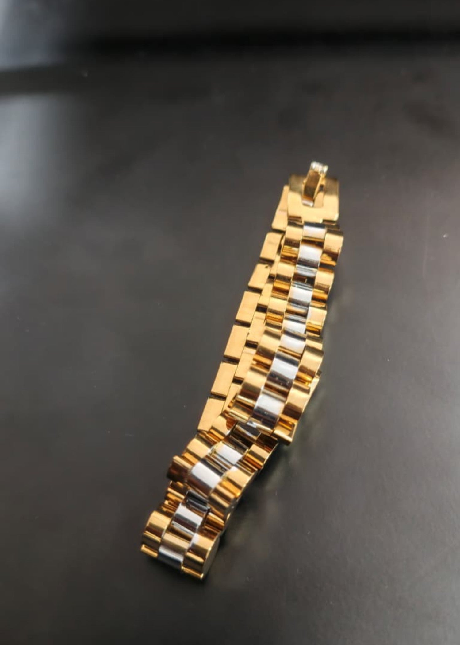 Bracelet in Gold, silver Color by - Trendy Women Bracelet SXS8240
