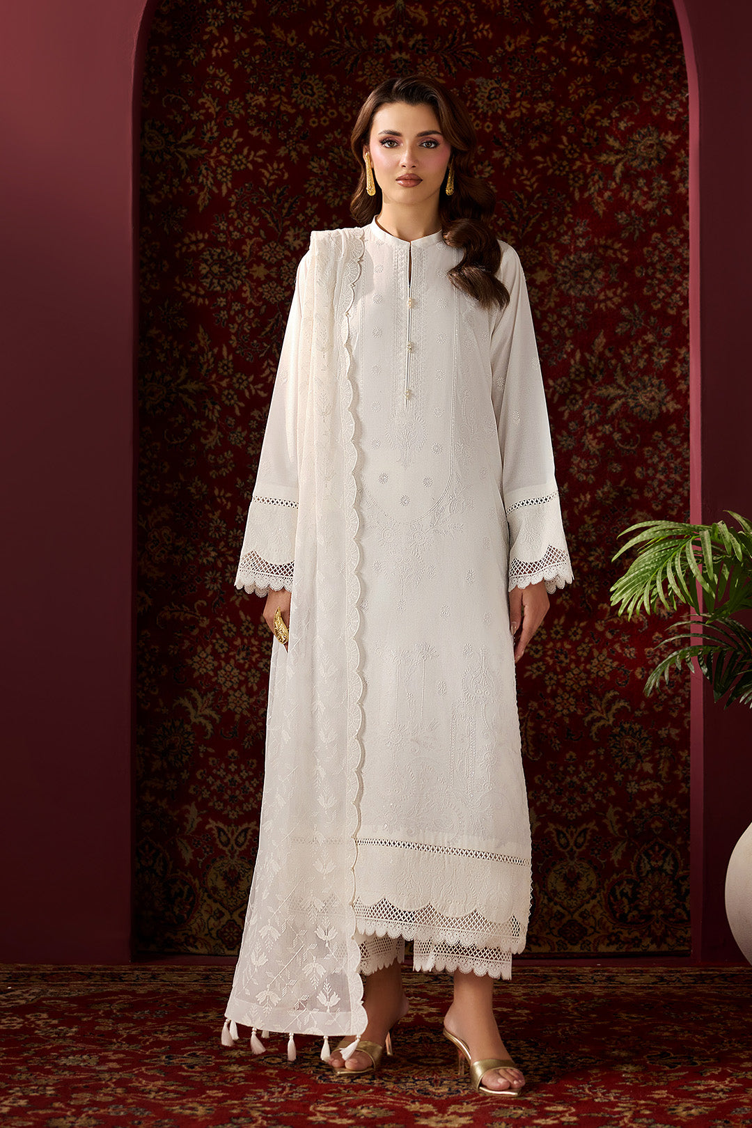 Summer Lawn – AF-EL-7064-Yara