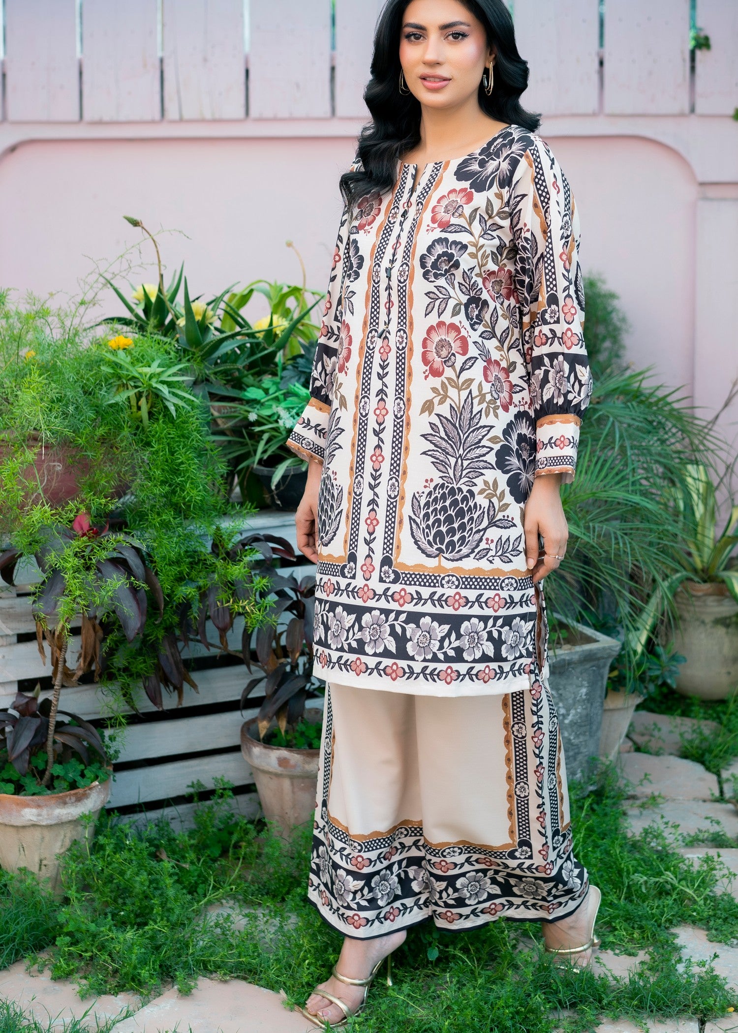 poly lawn Co Ord Sets in Wheat, jet black