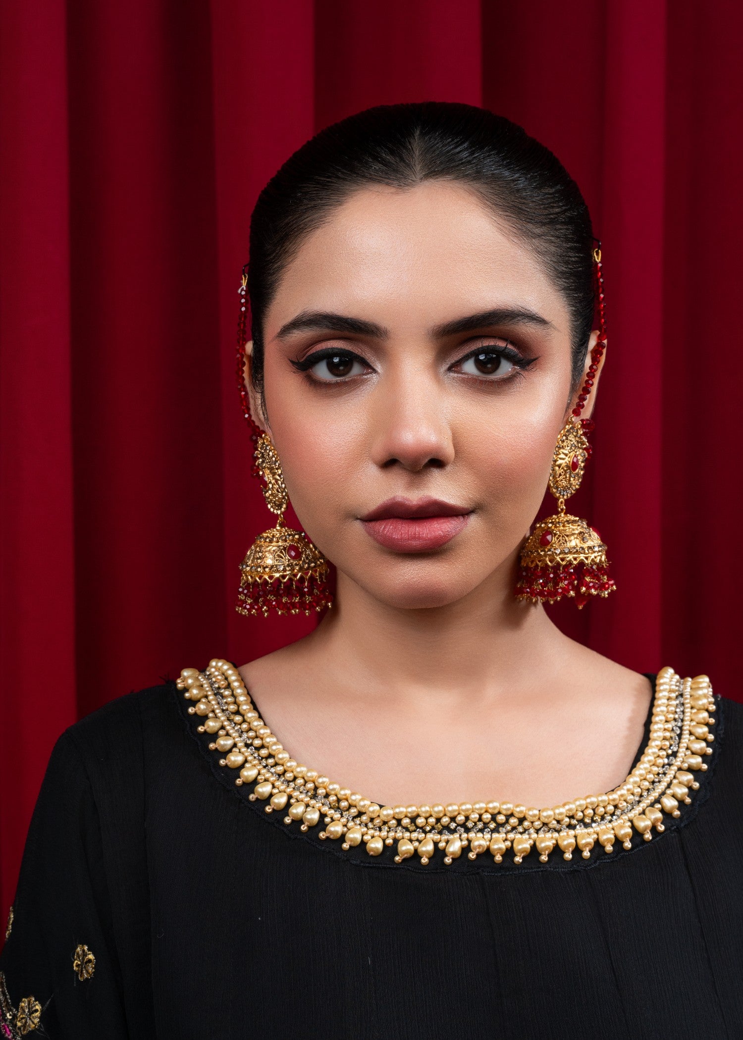 Earrings in Gold, red Color by - Trendy Women Earrings UHH9238