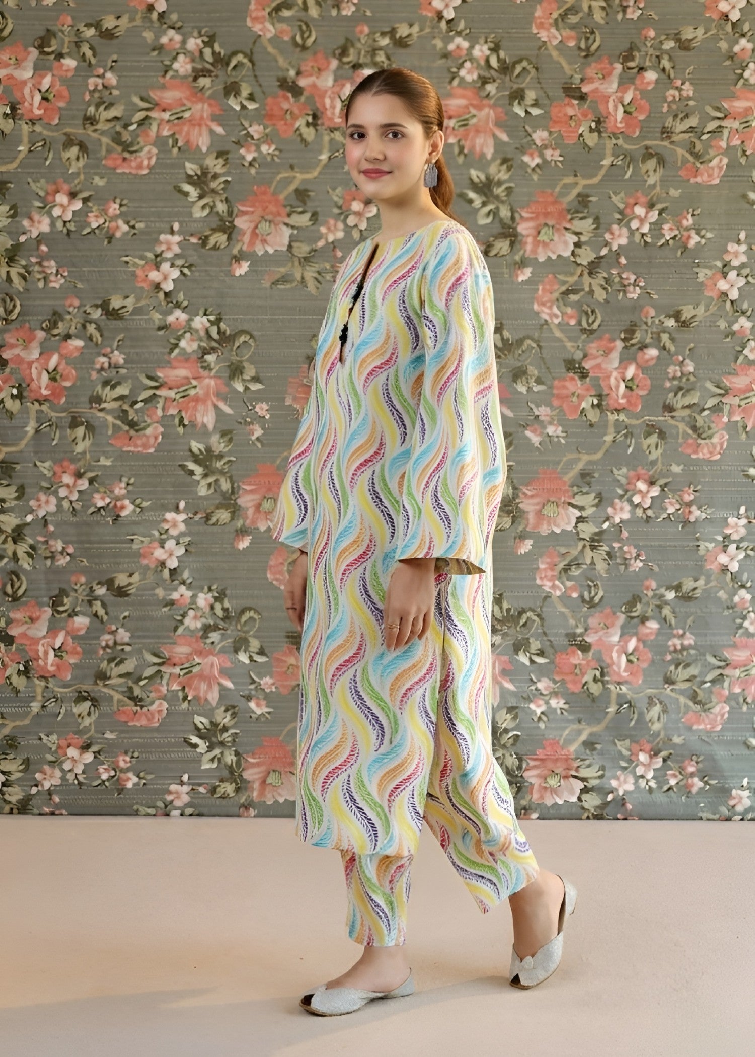 linen Co Ord Sets in Multi, white