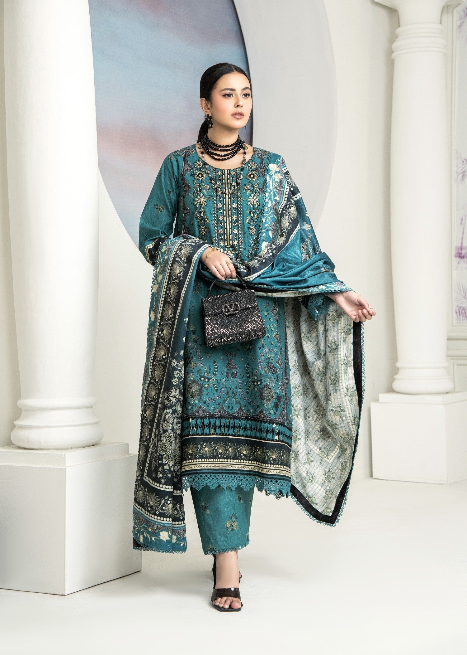 khaddar Kurta Set in Turquoise