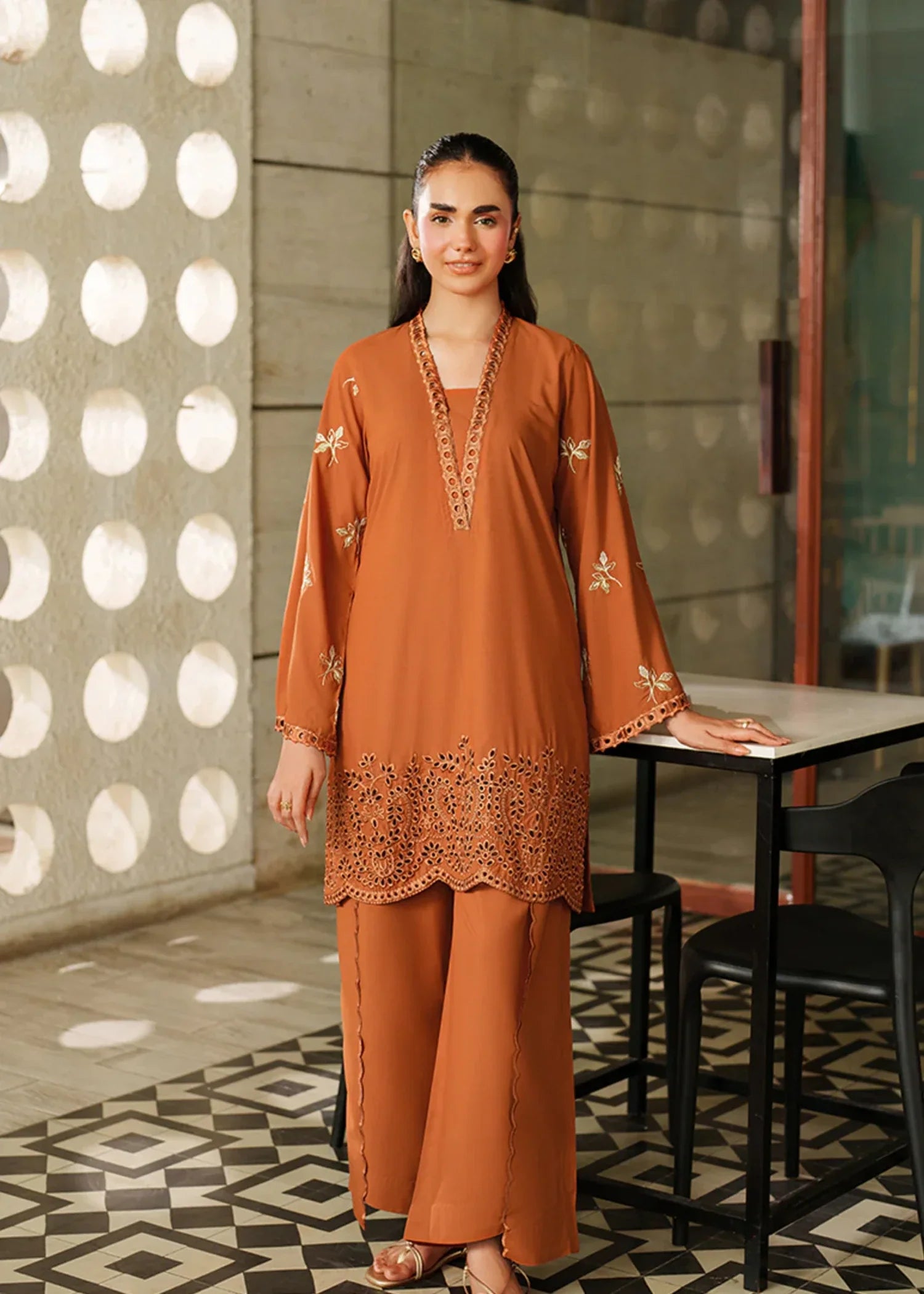 blended satin Kurta Set in Rust orange