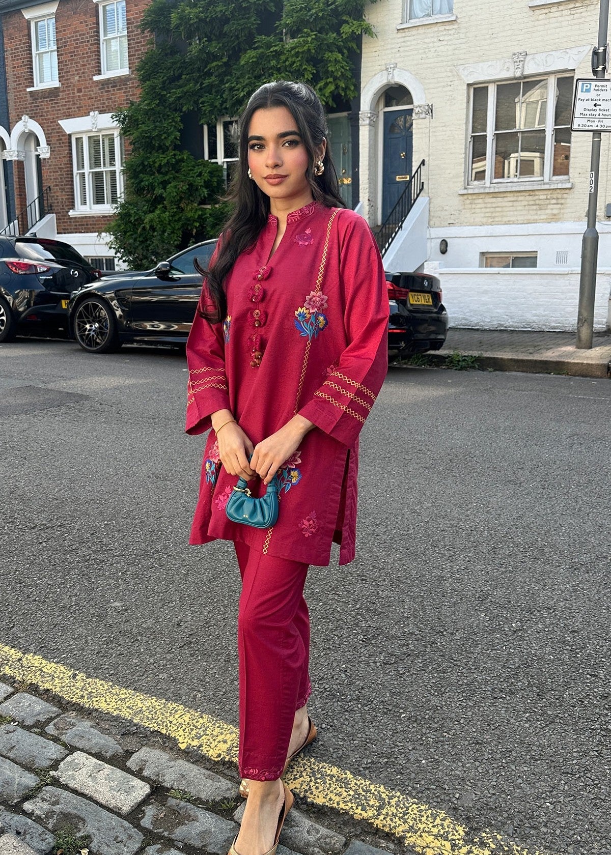 karandi Kurta Set in Fuchsia