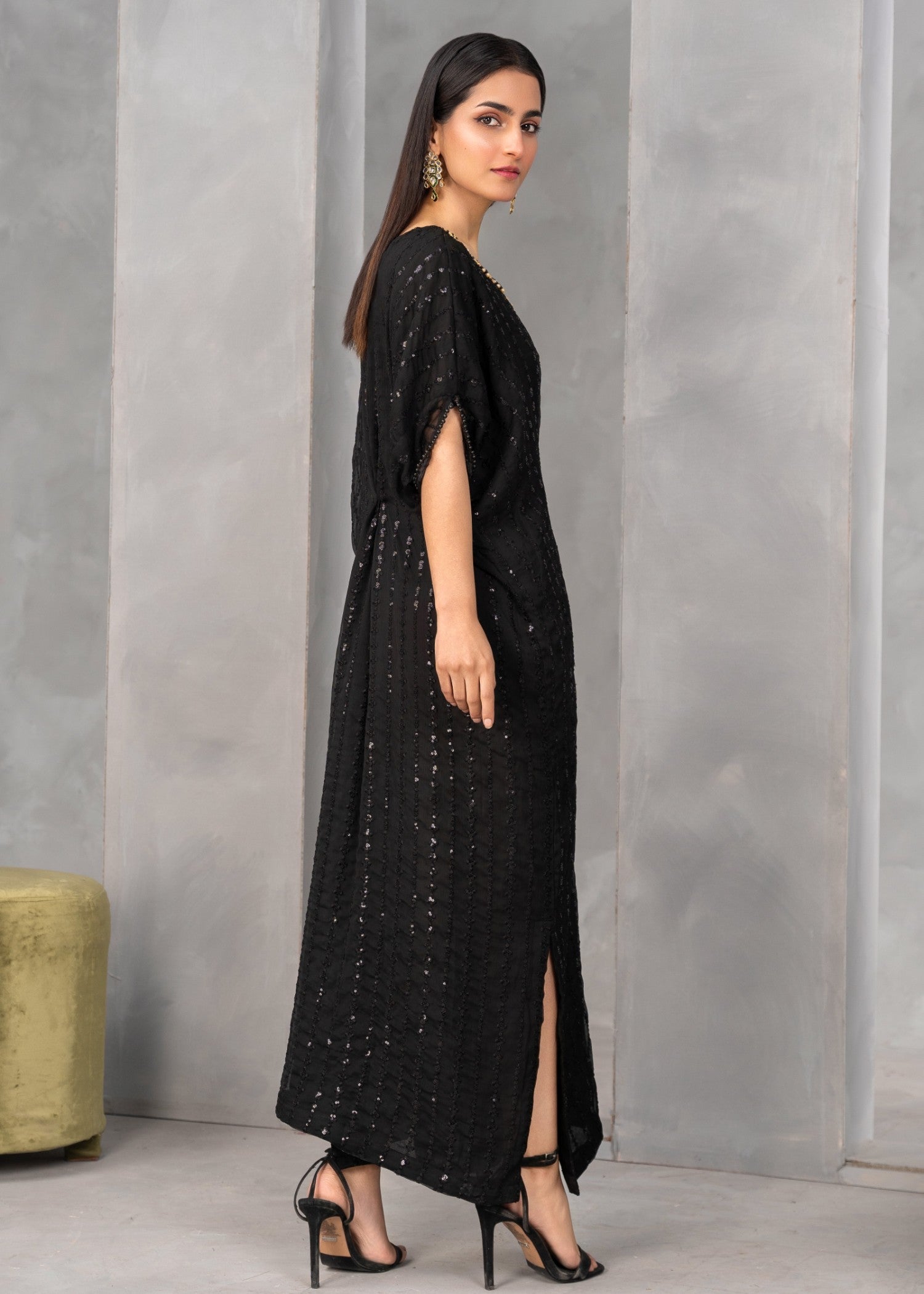 chiffon Kaftan in Jet black
