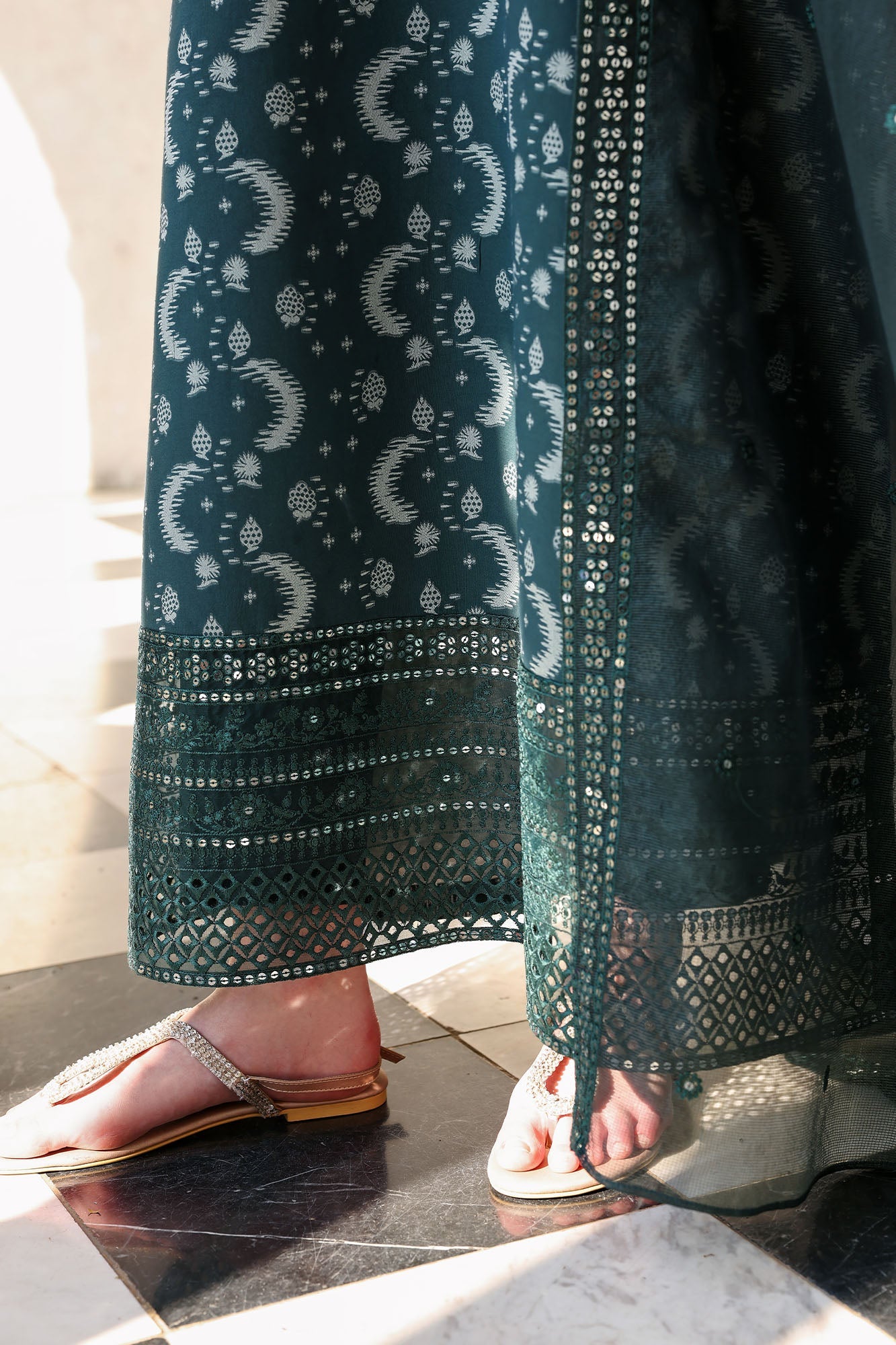 Eid Lawn Edit – Teal Spruce