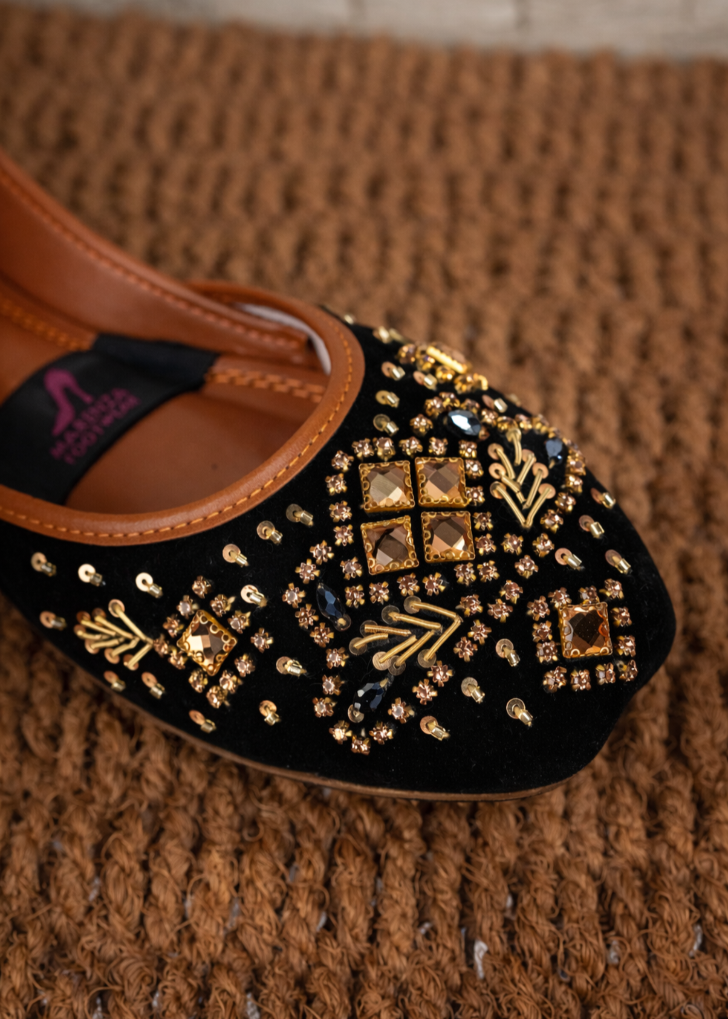 Khussa in Black by - High Quality Women Khussa RQH5576