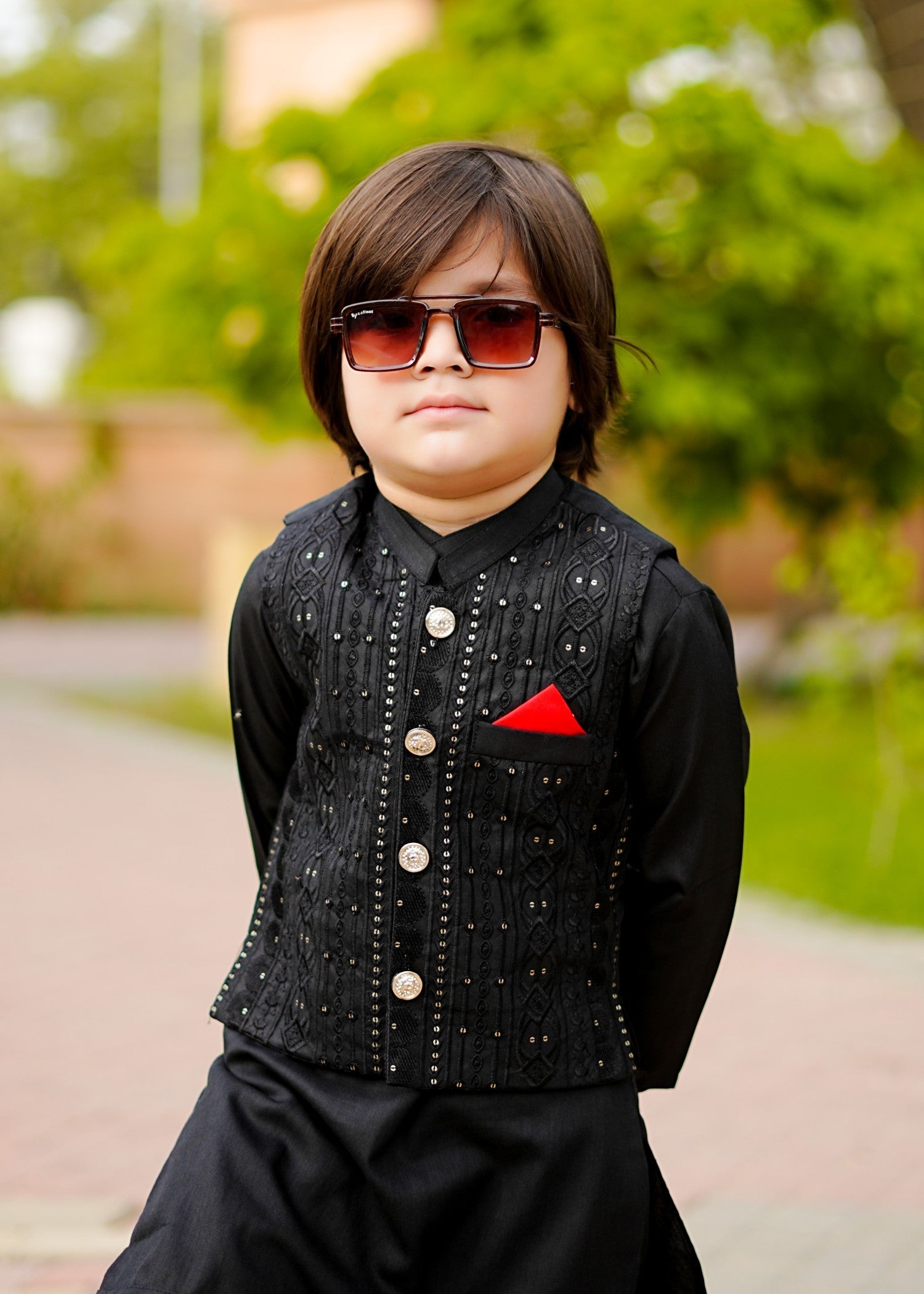 blended satin Waistcoat in Black