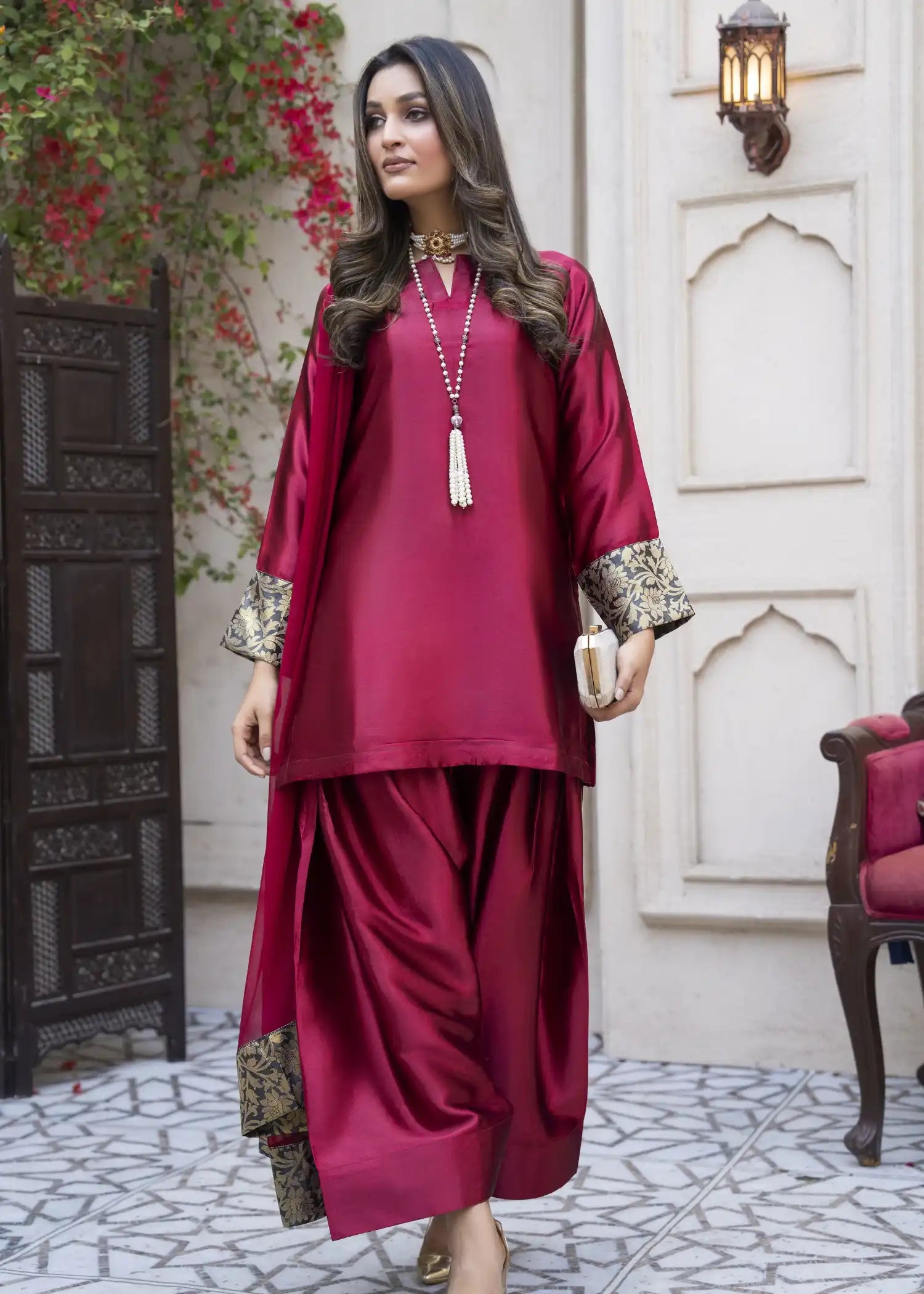 pk charmuse silk Kurta Set in Spicy red