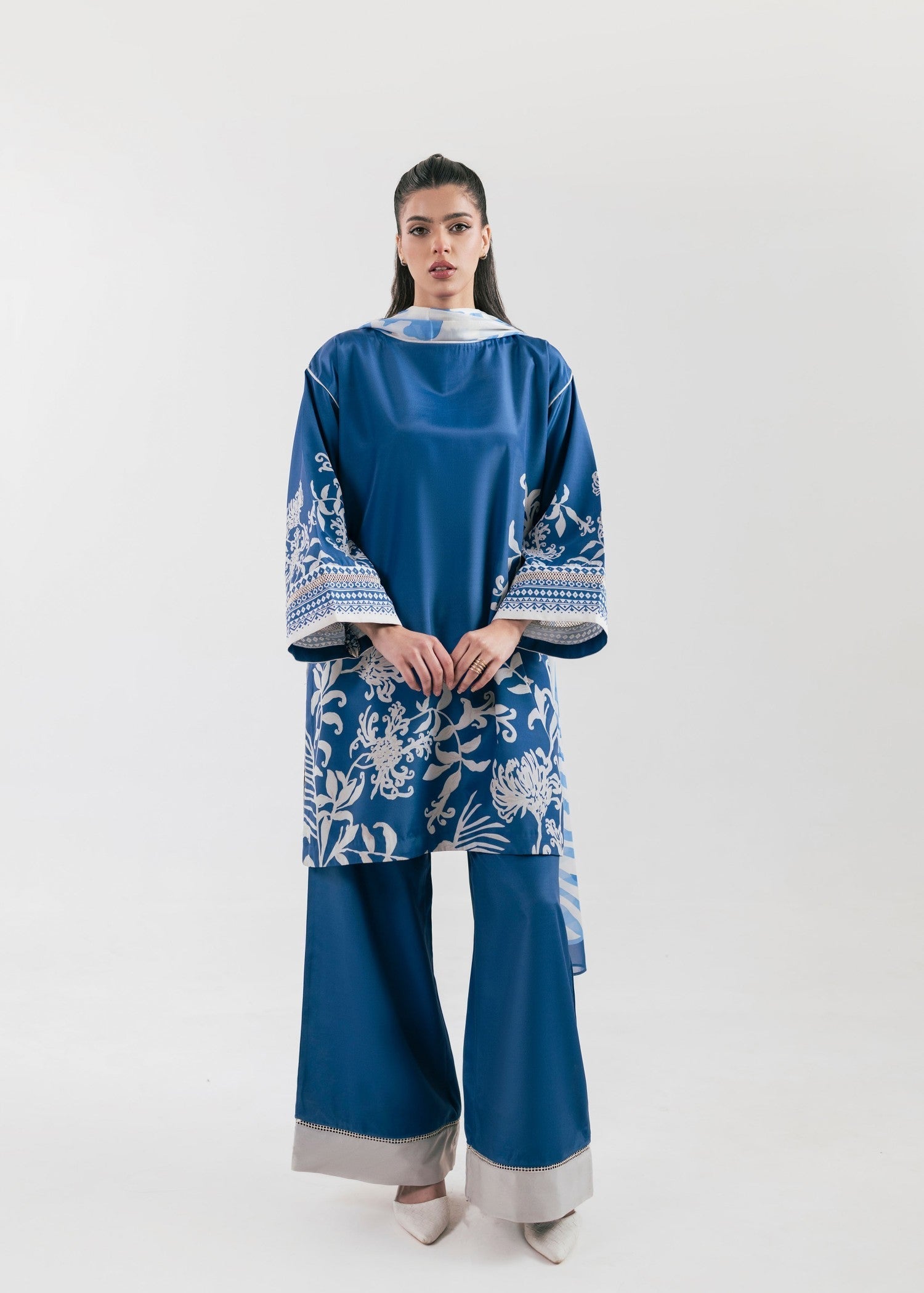 poly lawn Kurta Set in Royal blue