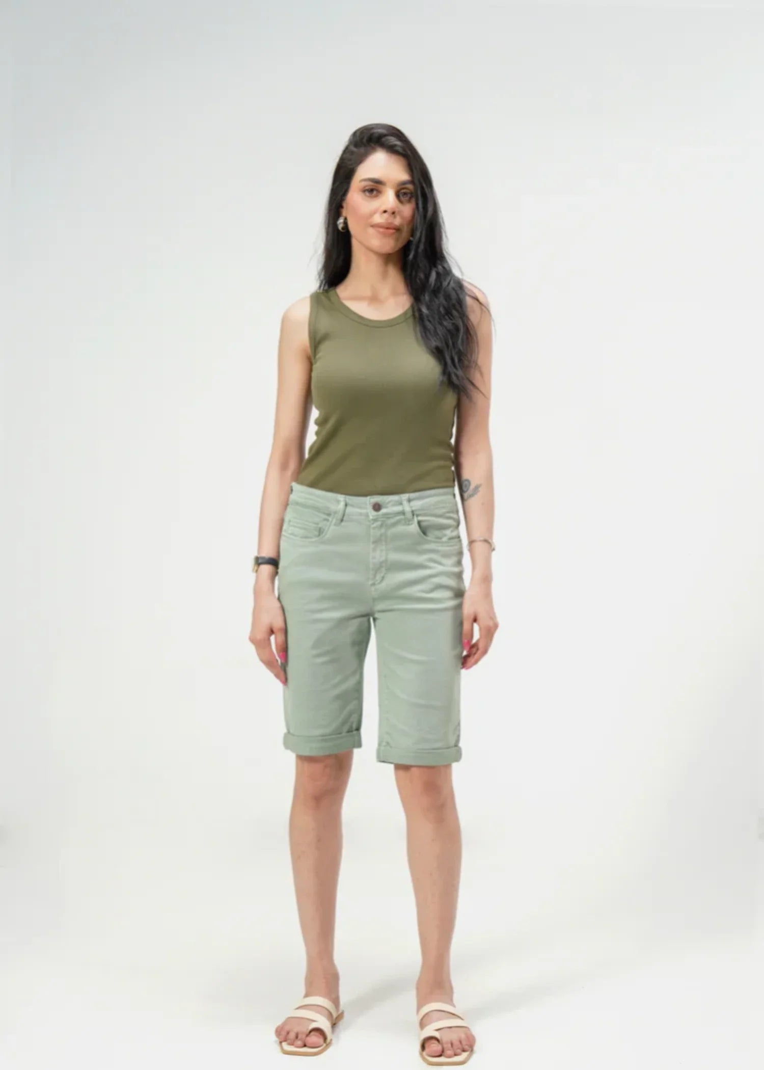 twill cotton Shorts in Sage green
