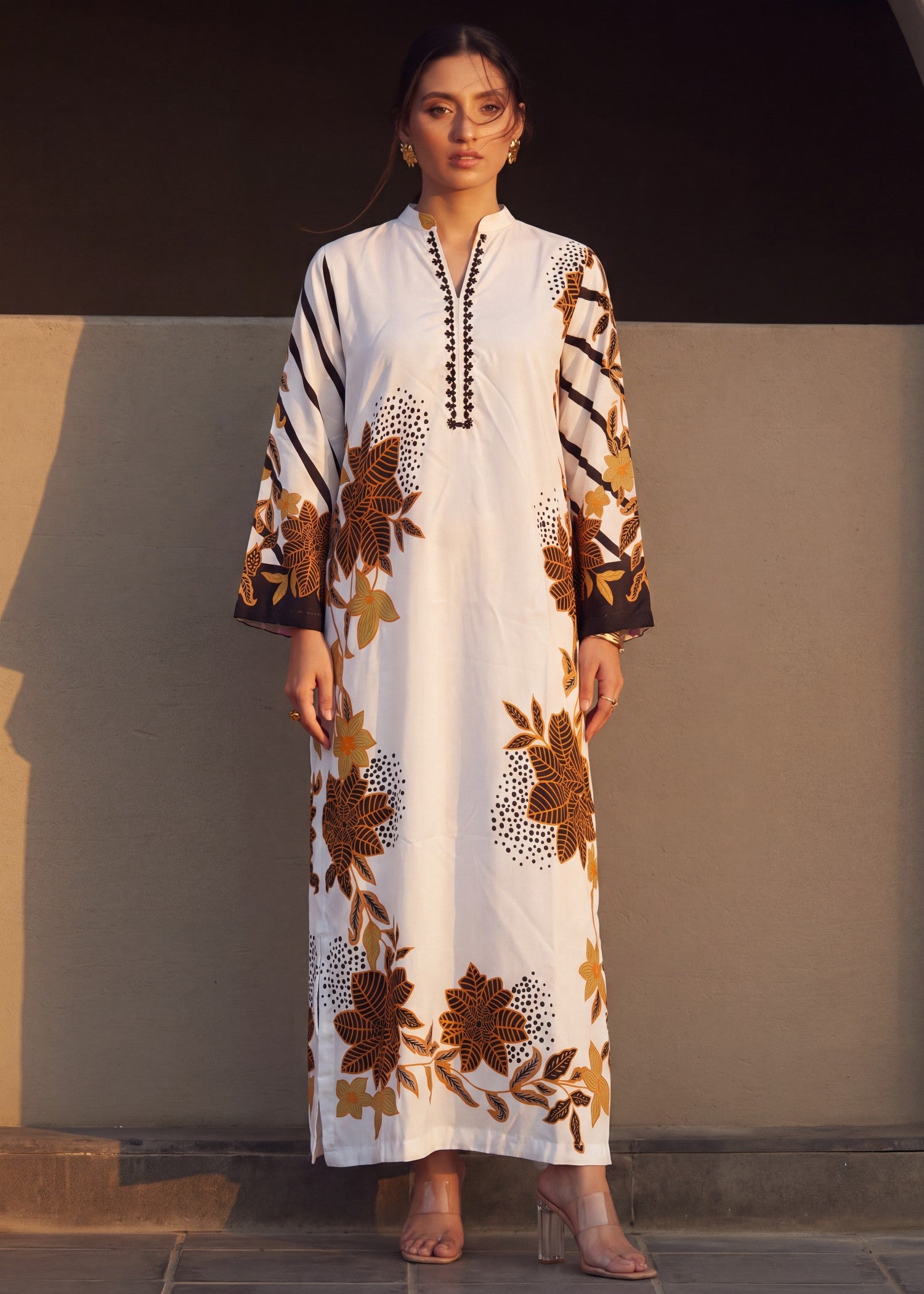 poly silk Kaftan in White