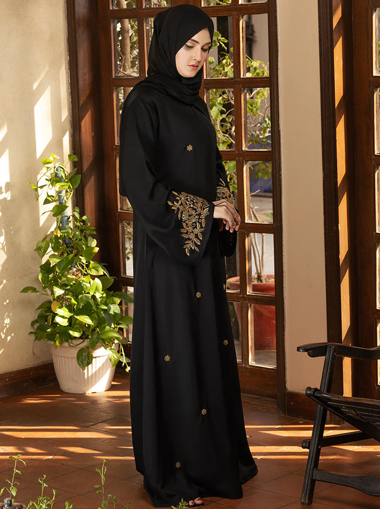 nidha Abaya in Black