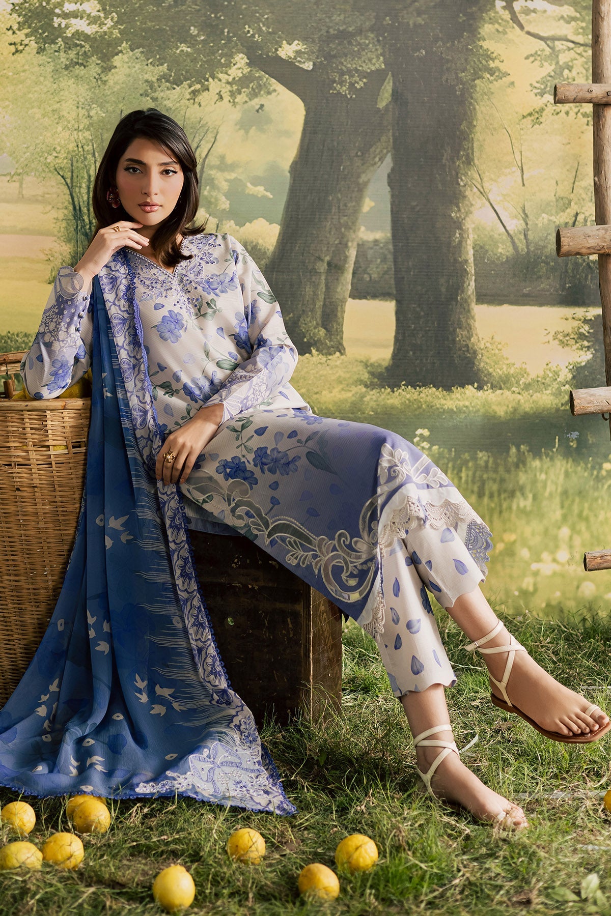 Bloom Lawn – BL-16