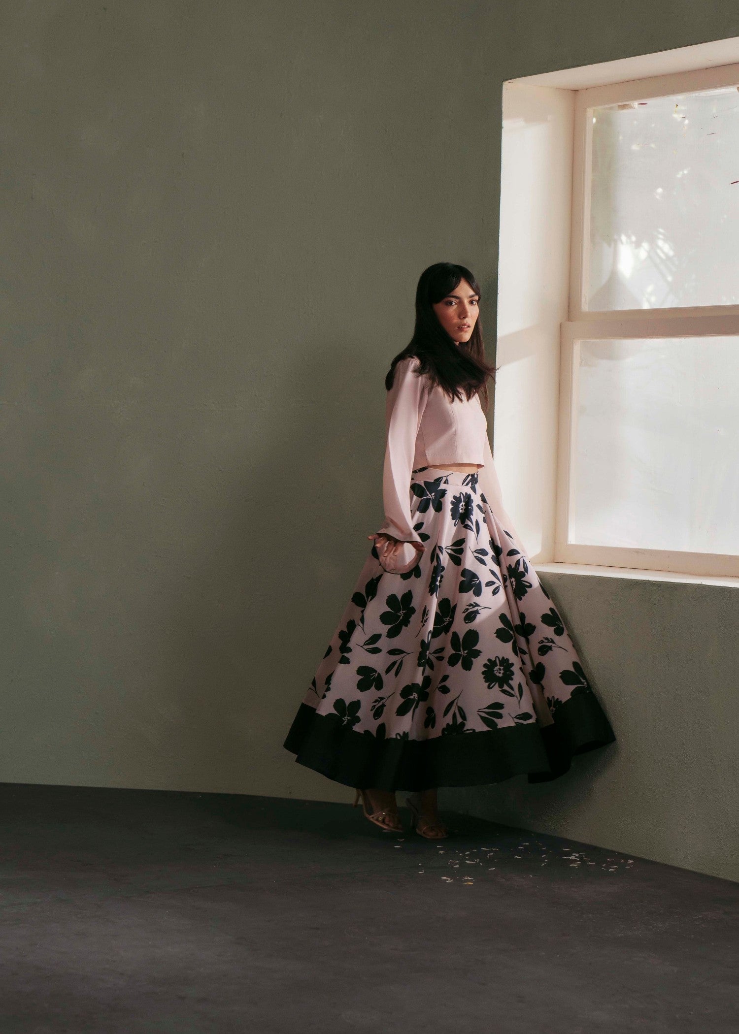 crepe Skirt in Beige