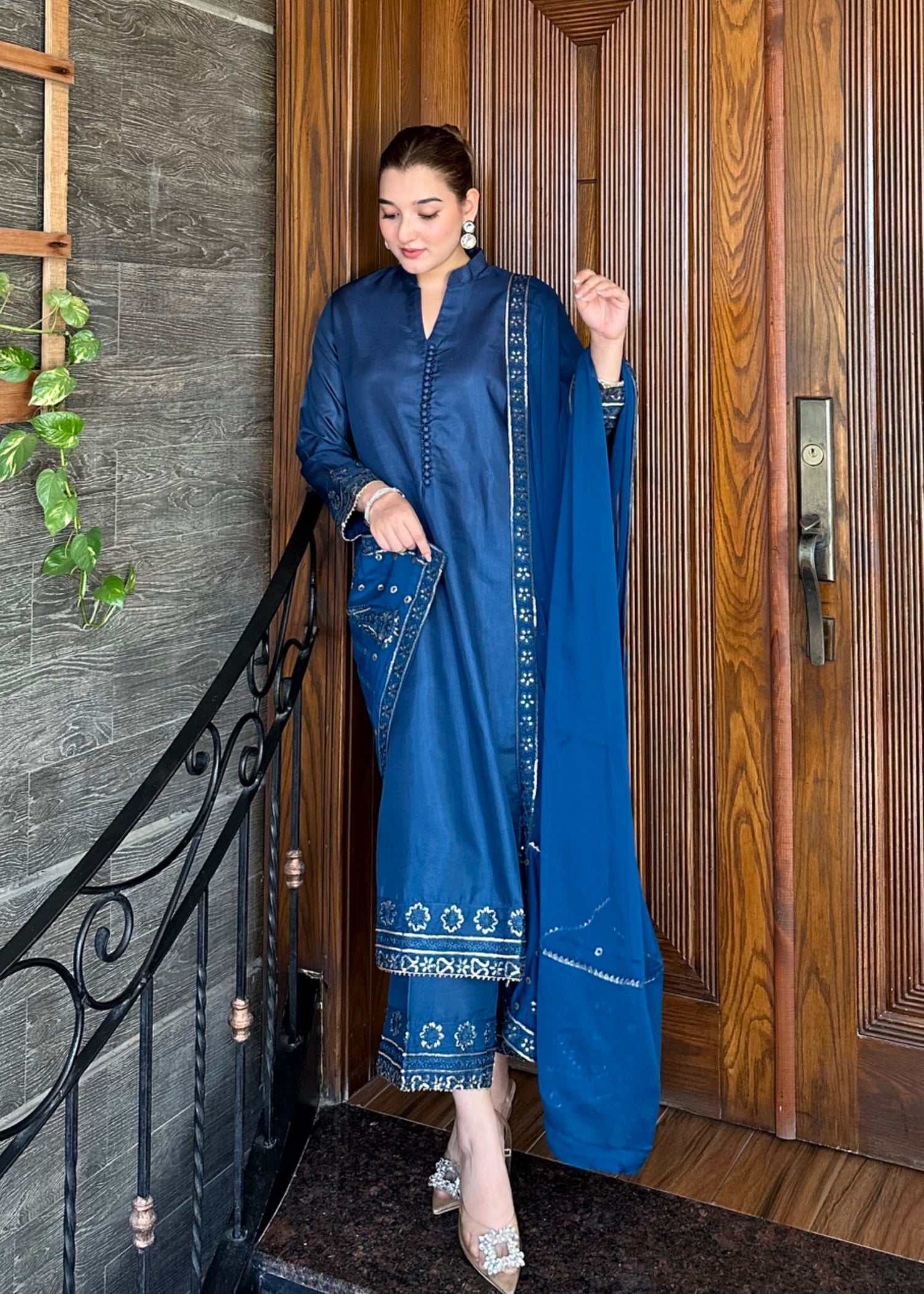 kattan silk Kurta Set in Cobalt blue