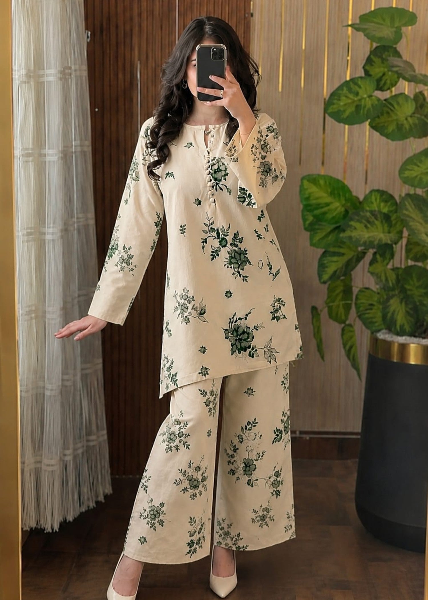 lawn cotton Co Ord Sets in Off-white