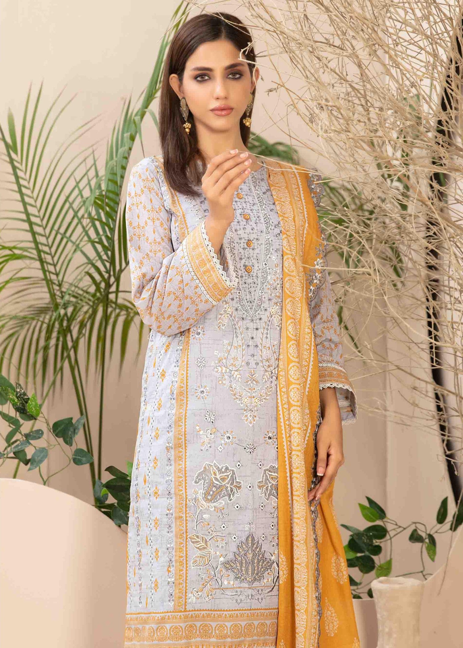 lawn Kurta Set in Lavender blush