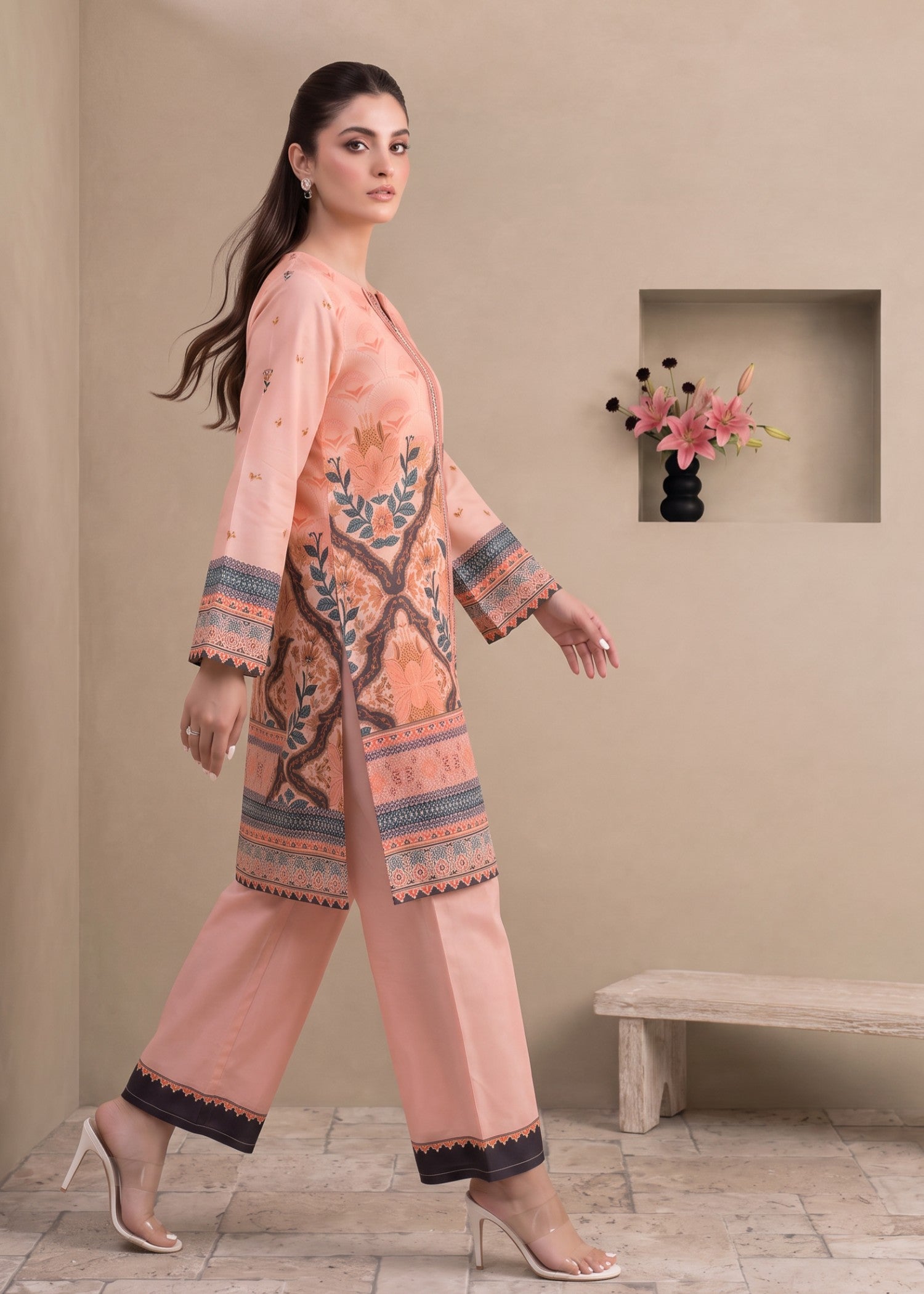 polyester crepe Kurta Set in Peach pink