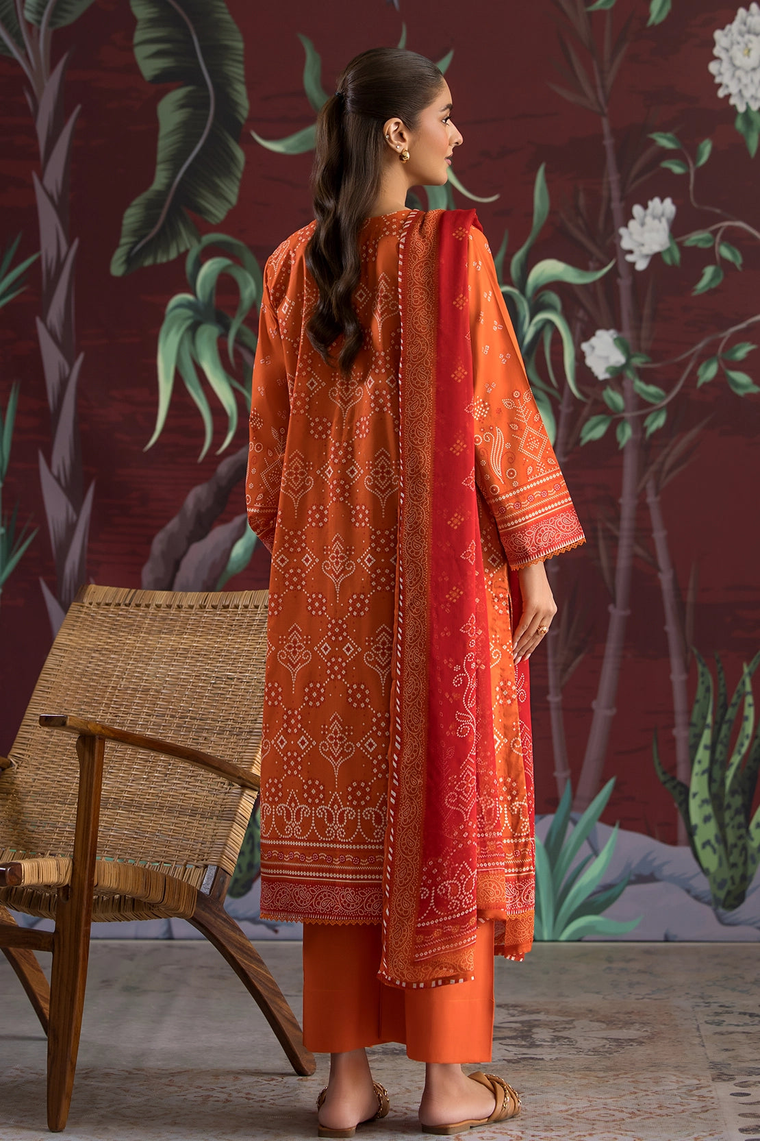 bemberg crinkle chiffon Unstitched in Orange