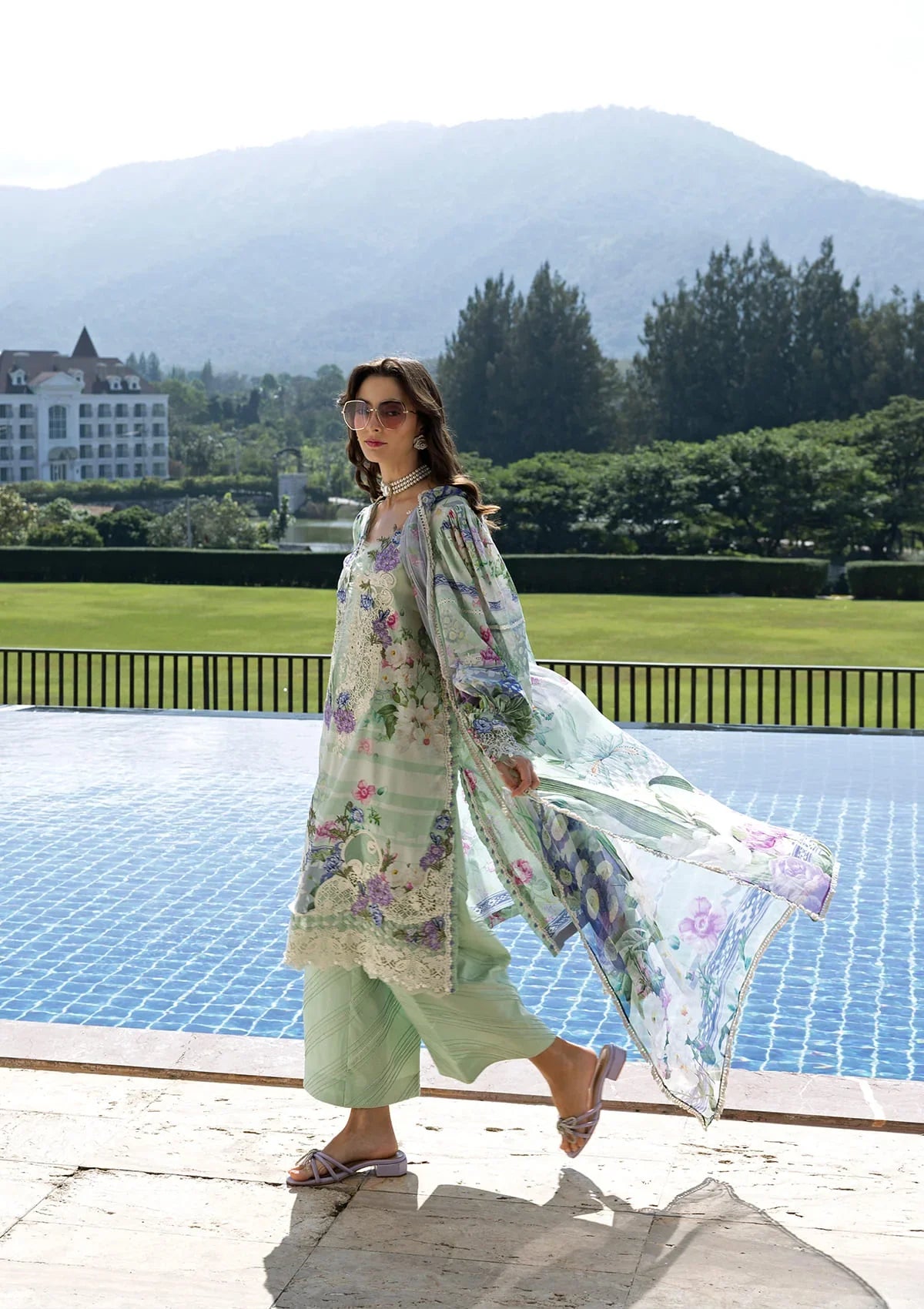 Signature Embroidered Lawn Prints – ESA-6B EVELINE WHISPER