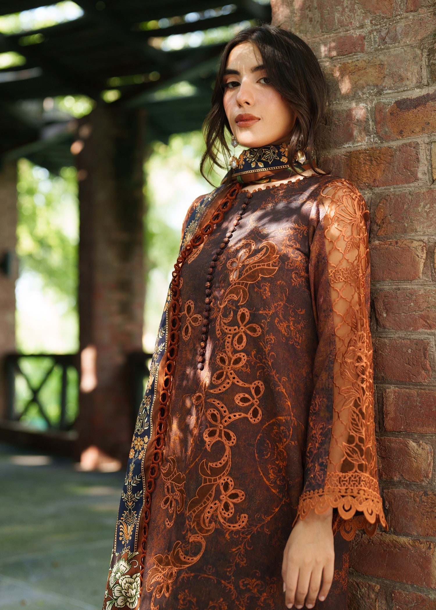 viscose Unstitched in Hazelwood brown