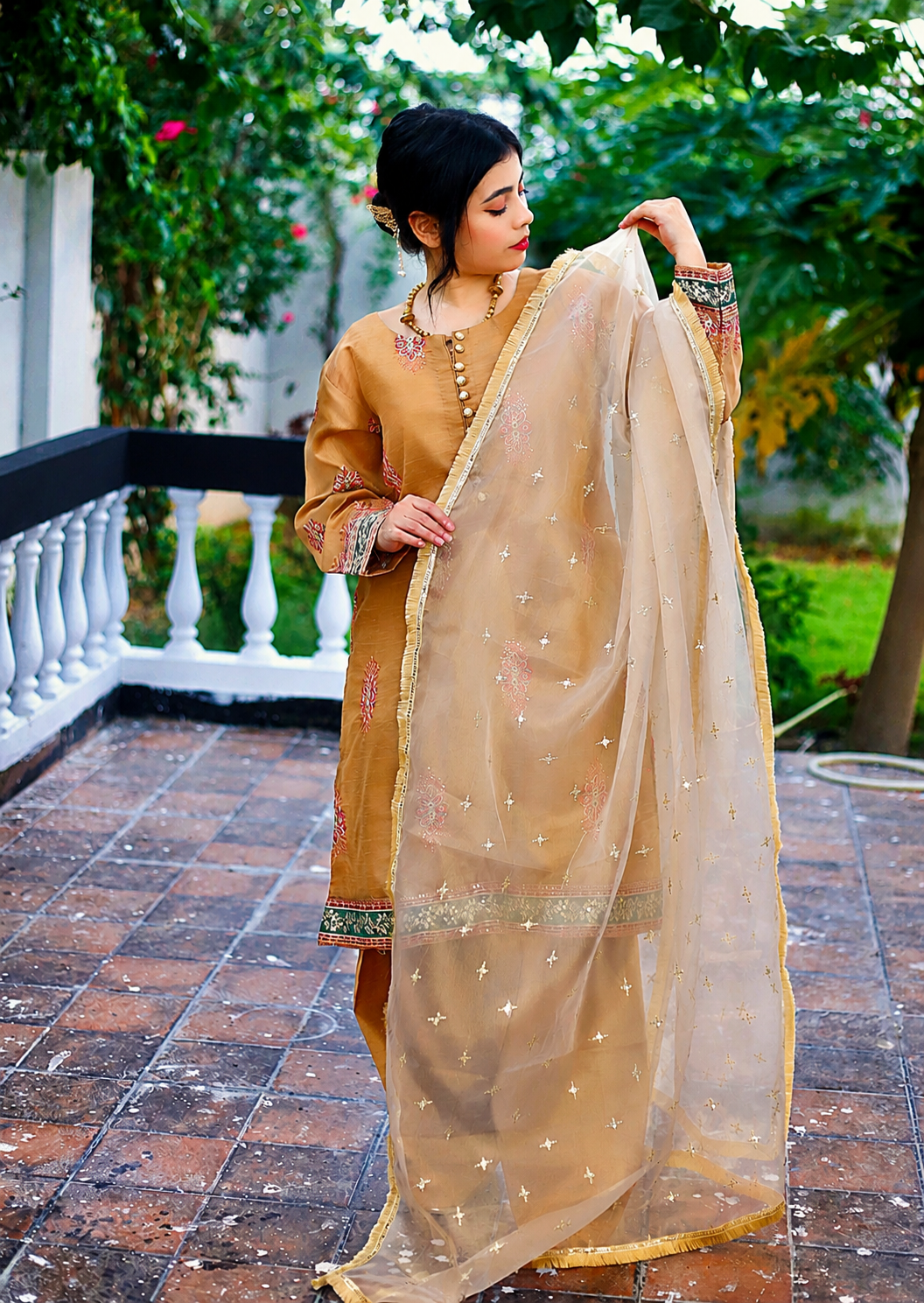 pk raw silk Kurti in Beeswax, amber
