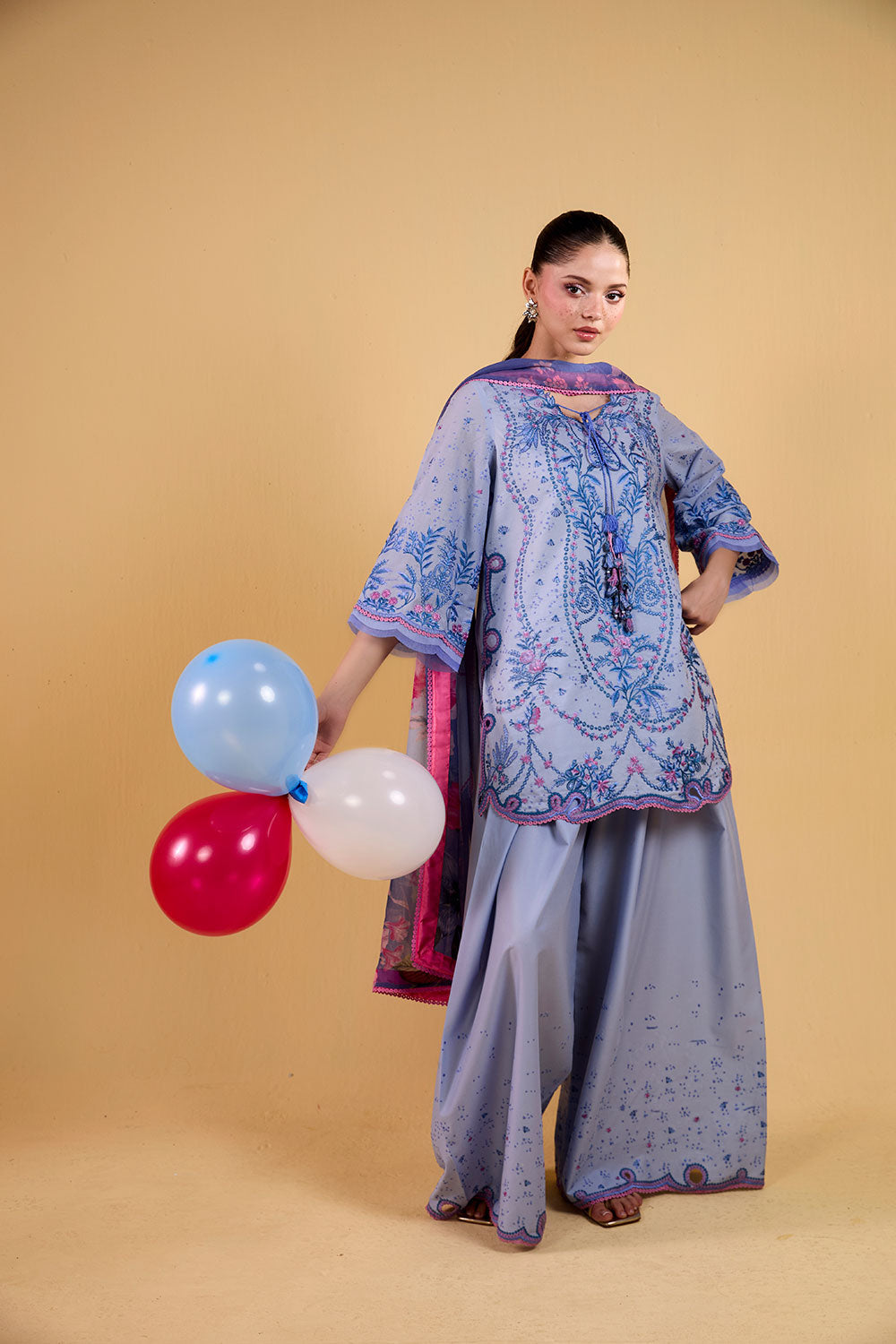 Vital Luxury Lawn Vol-2 – D-3A