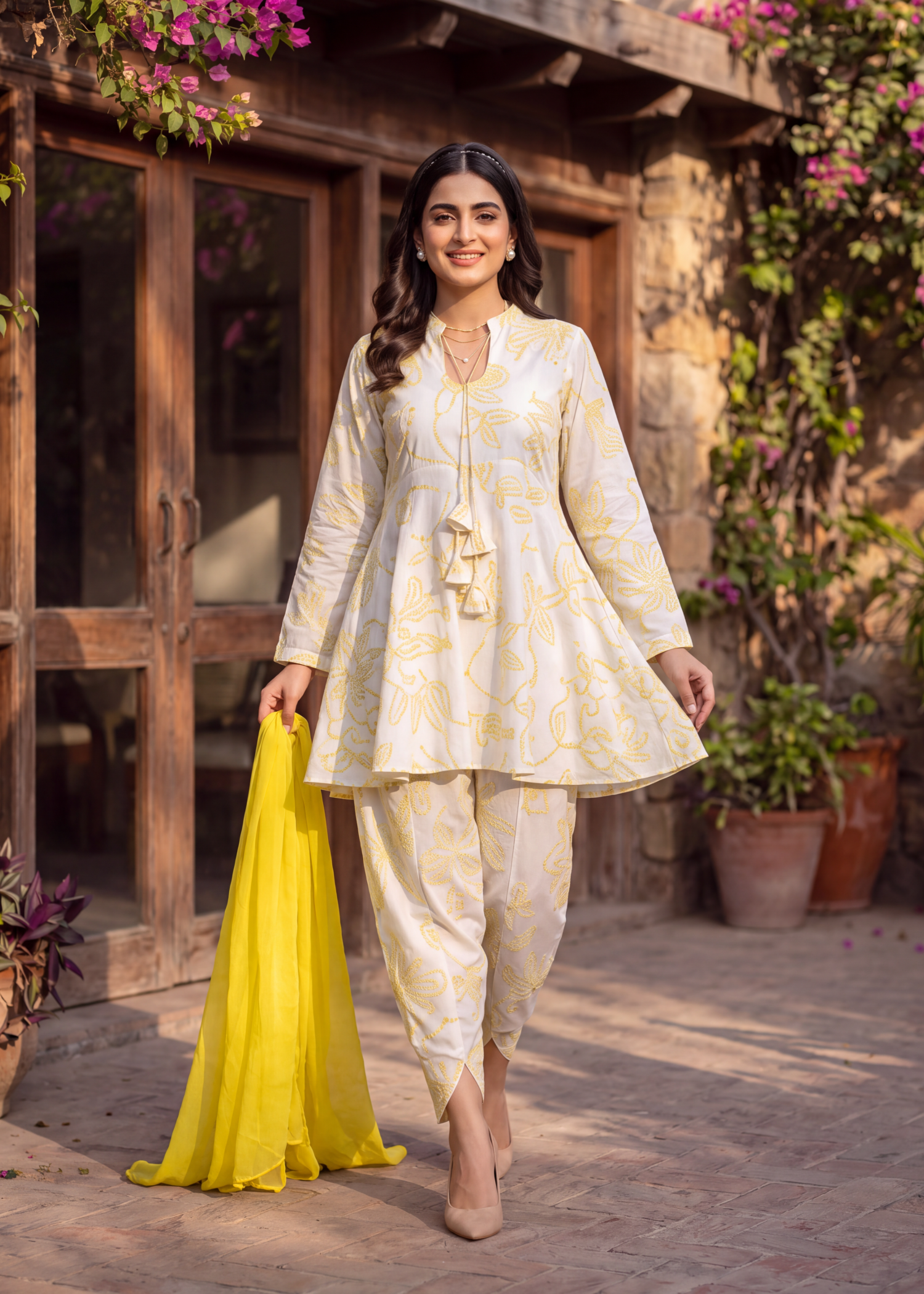 lawn Short Frock in Yellow, white, lemon