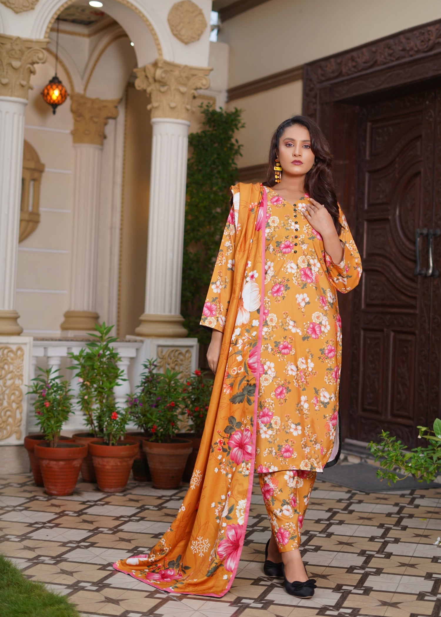 slub khaddar Kurta Set in Yellow-orange