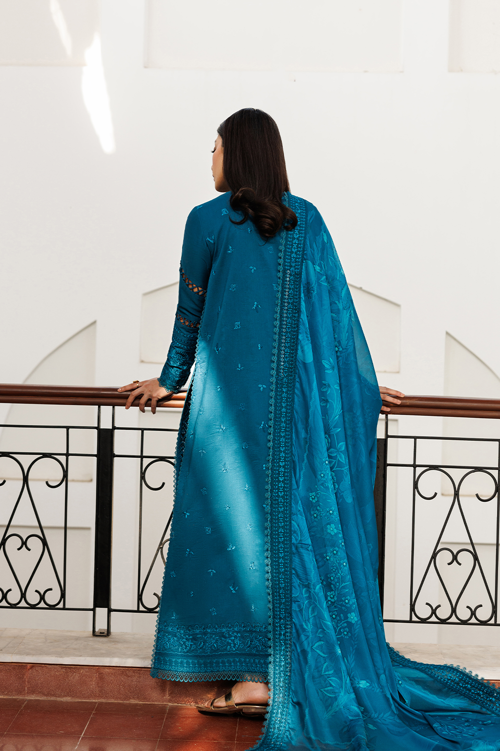 Mirabelle Festive Luxury Lawn – FLORAISON