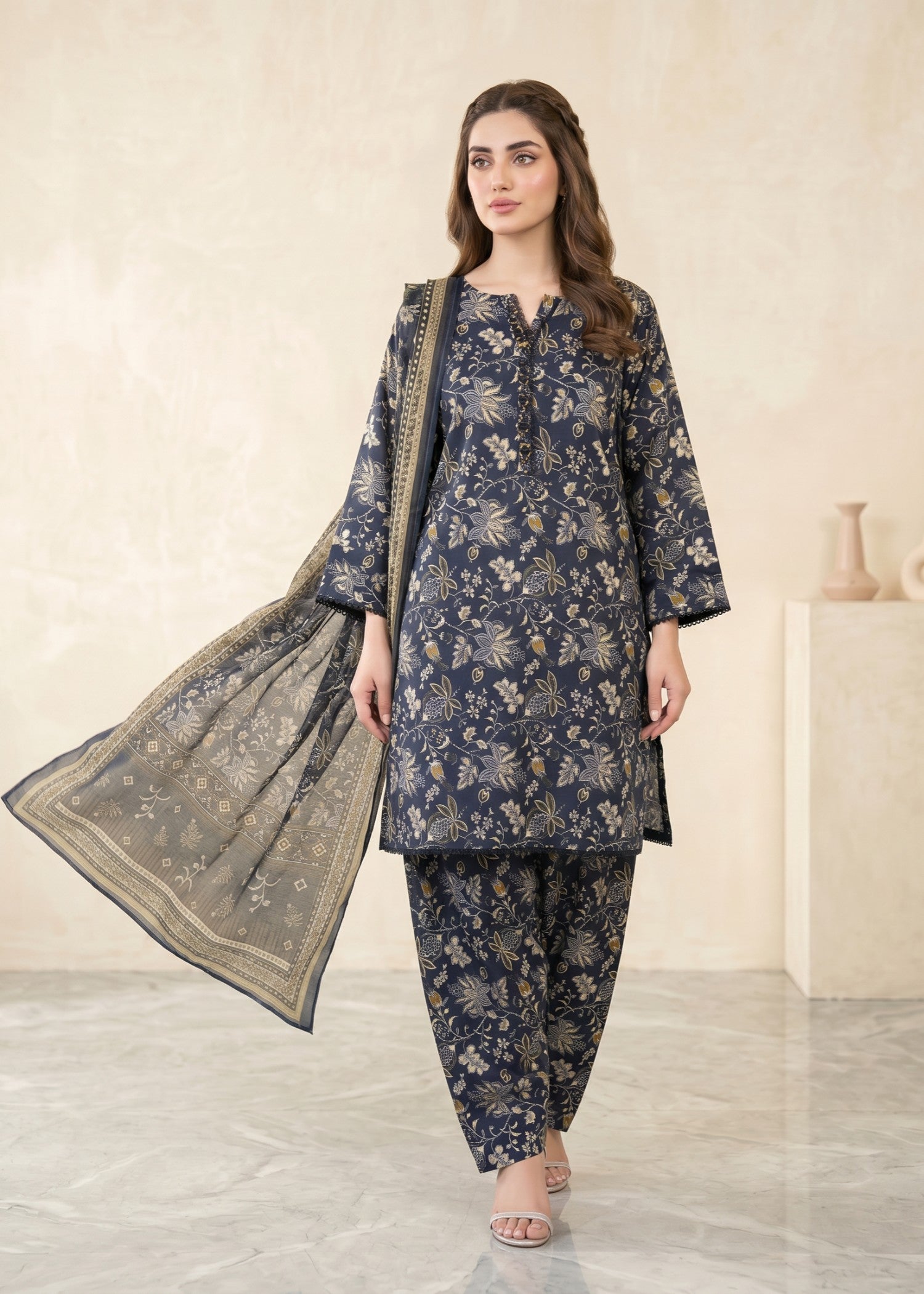 lawn Kurta Set in Ash black