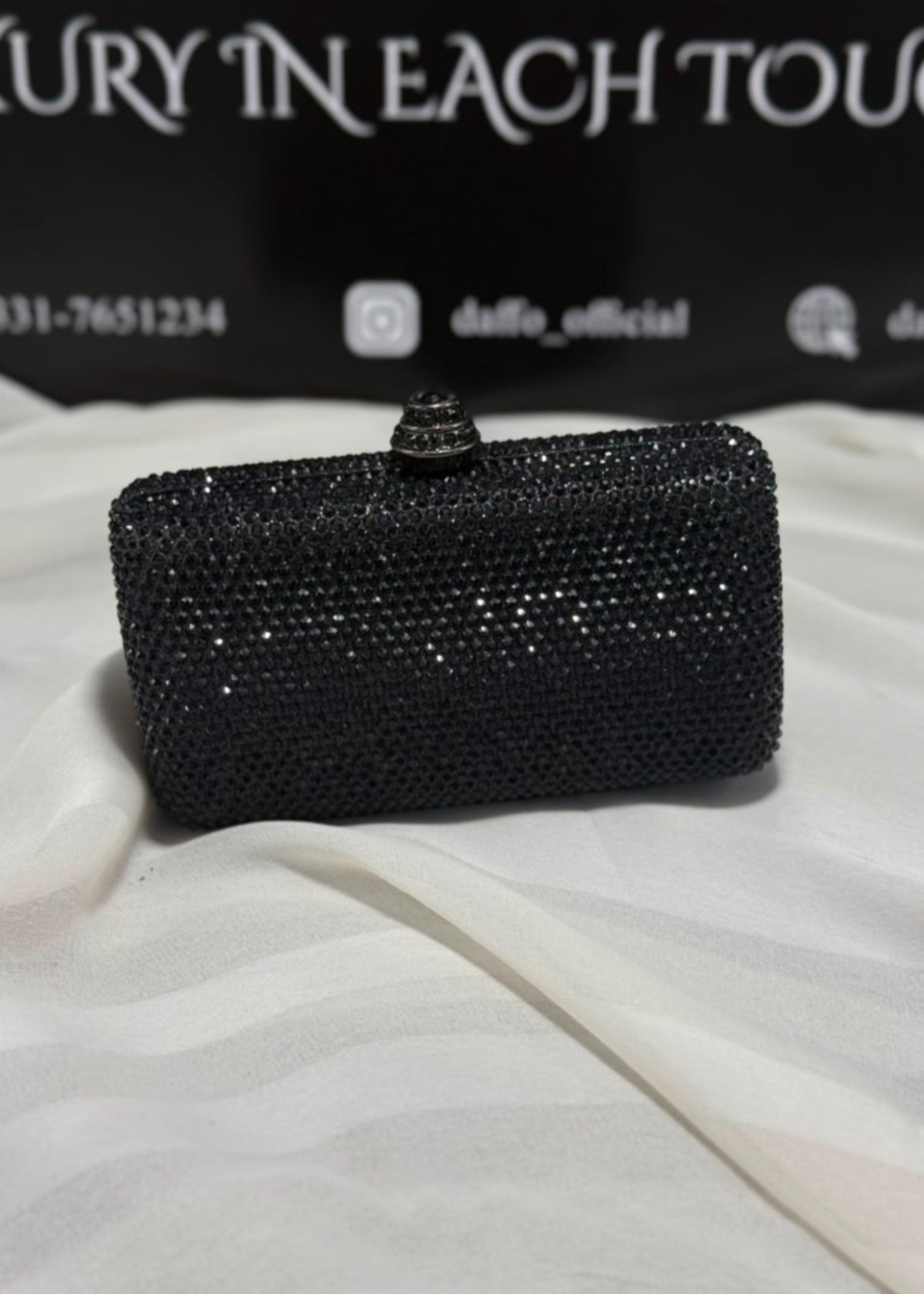 Clutch in Black Color by - Trendy Women Clutch IIE6050