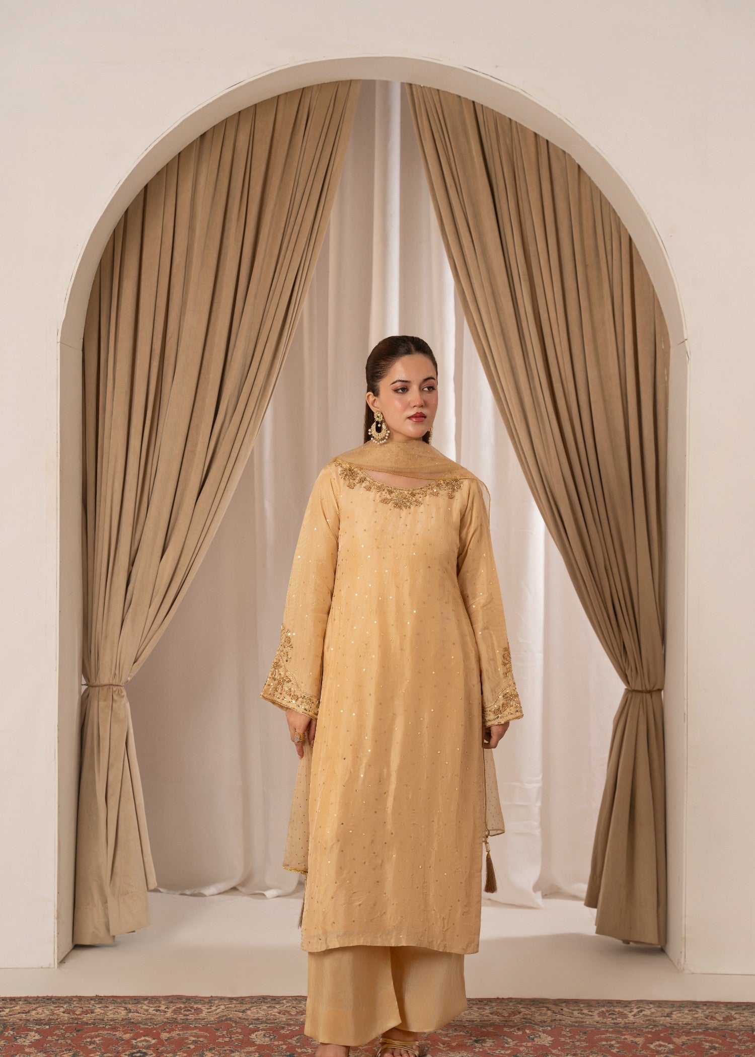 tussar silk Kurta Set in Gold