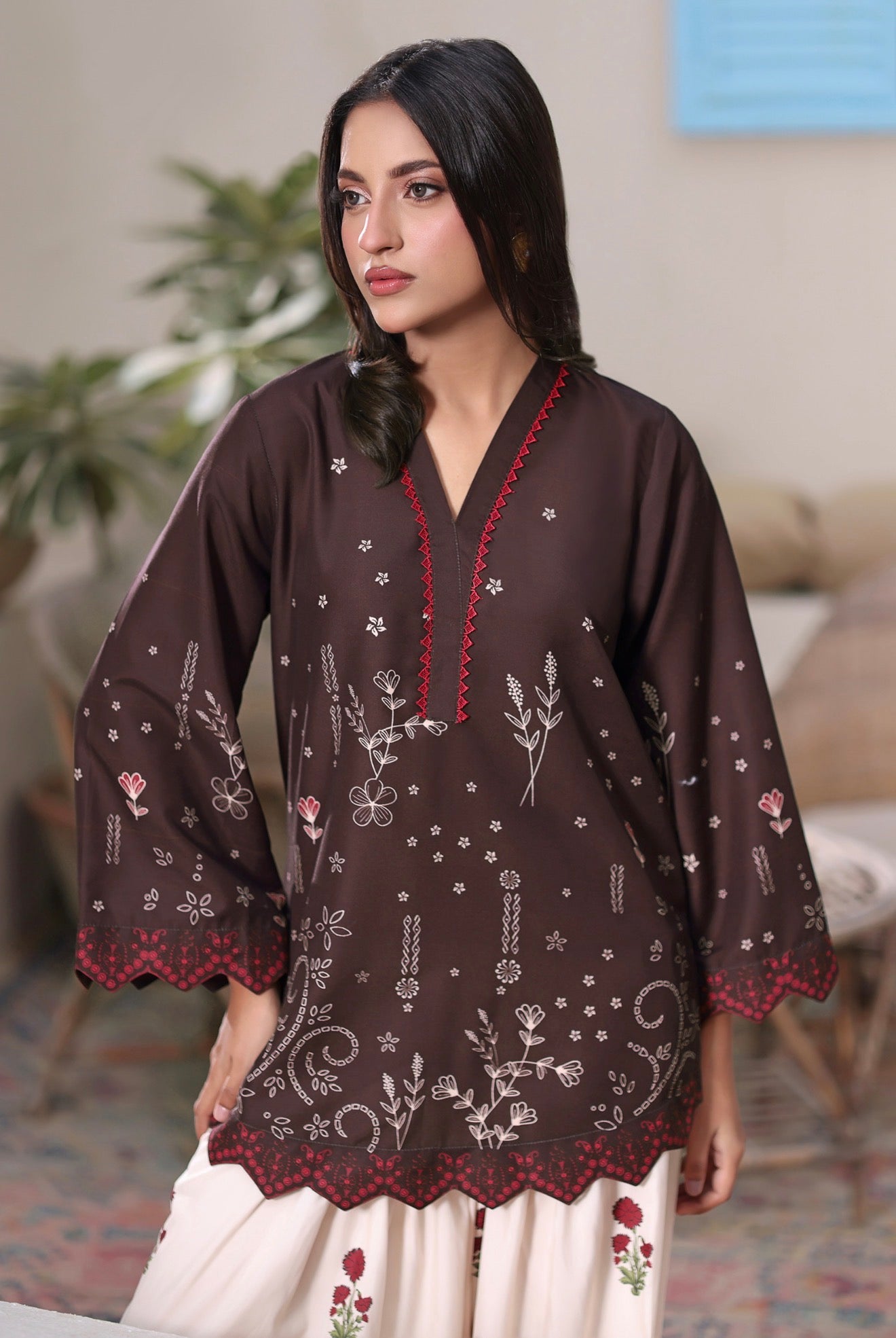 swiss lawn Kurta Set in Coffee brown