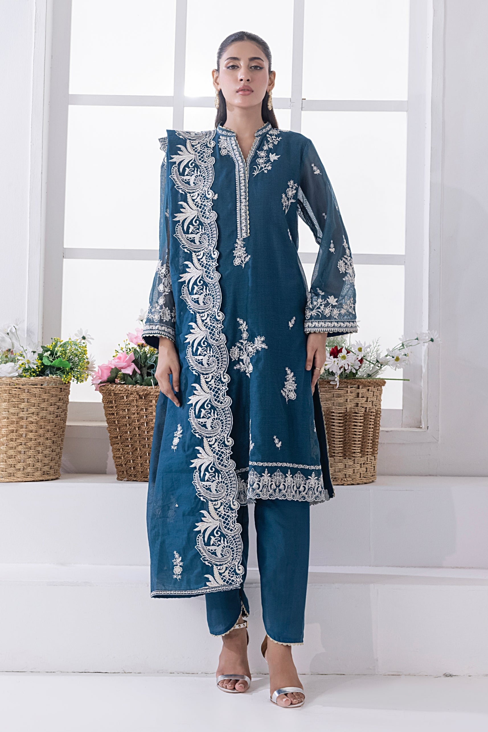 khaddi net Kurta Set in Navy blue