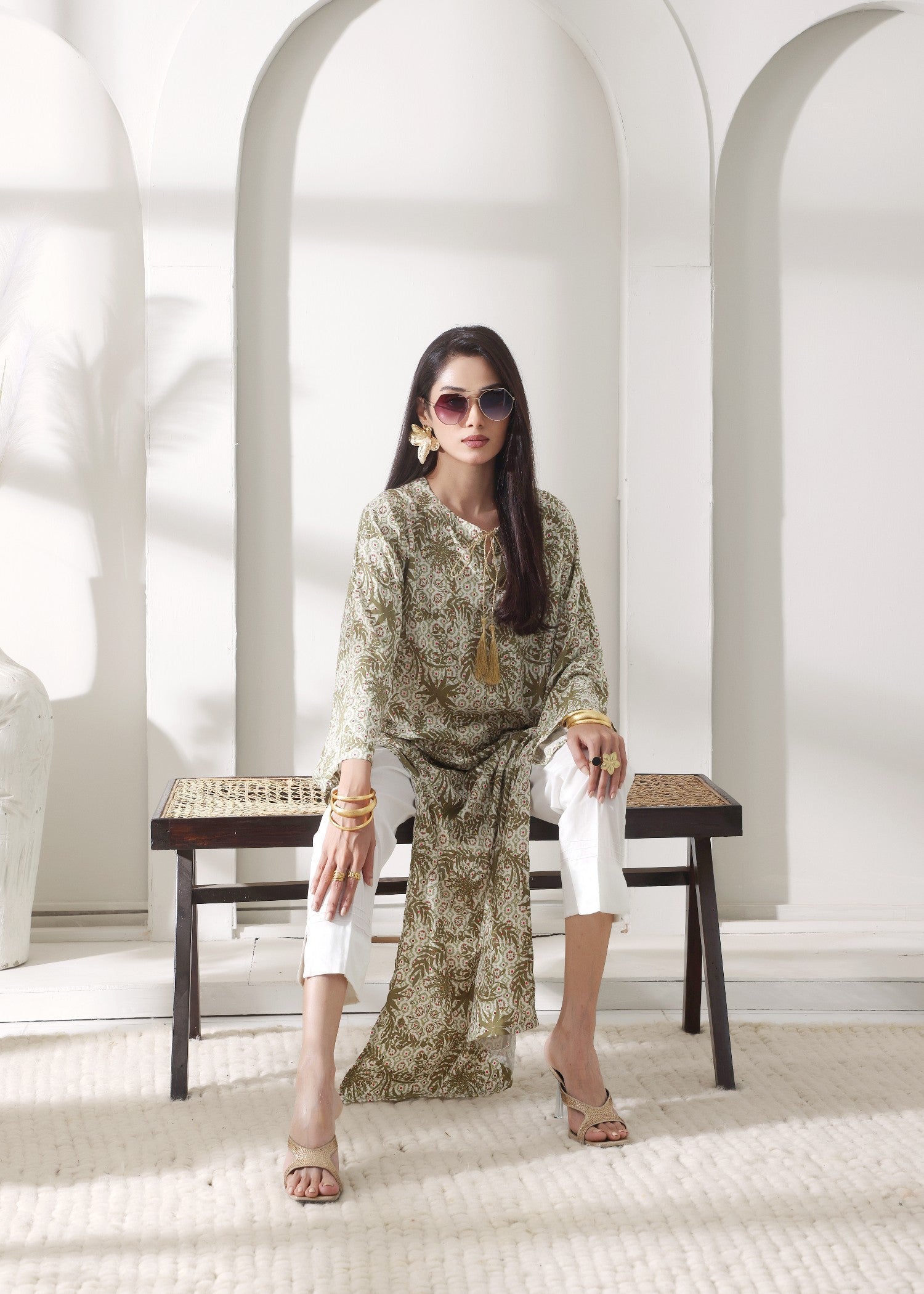 linen Kurti in Off-white