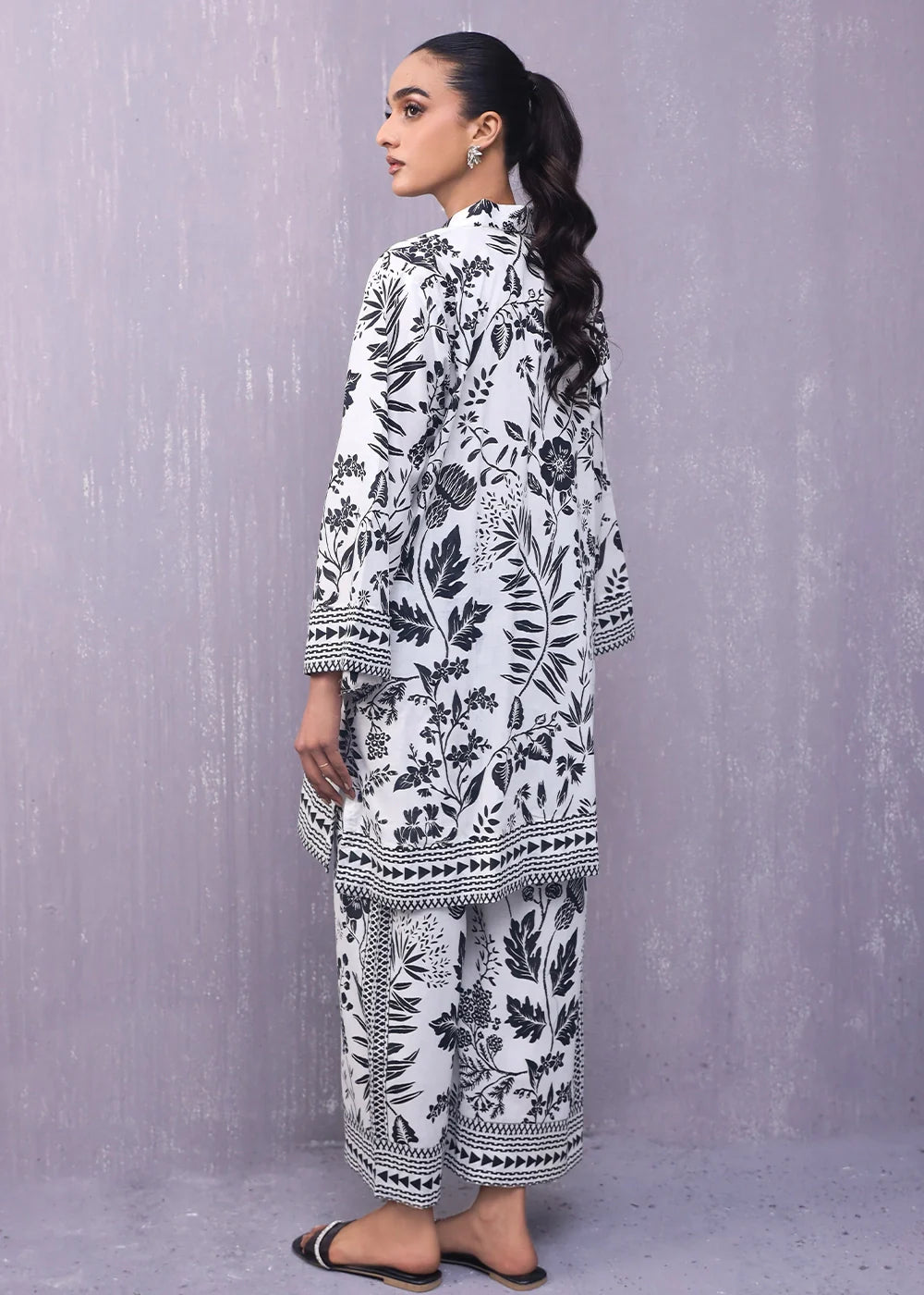 lawn Co Ord Sets in Lynx white