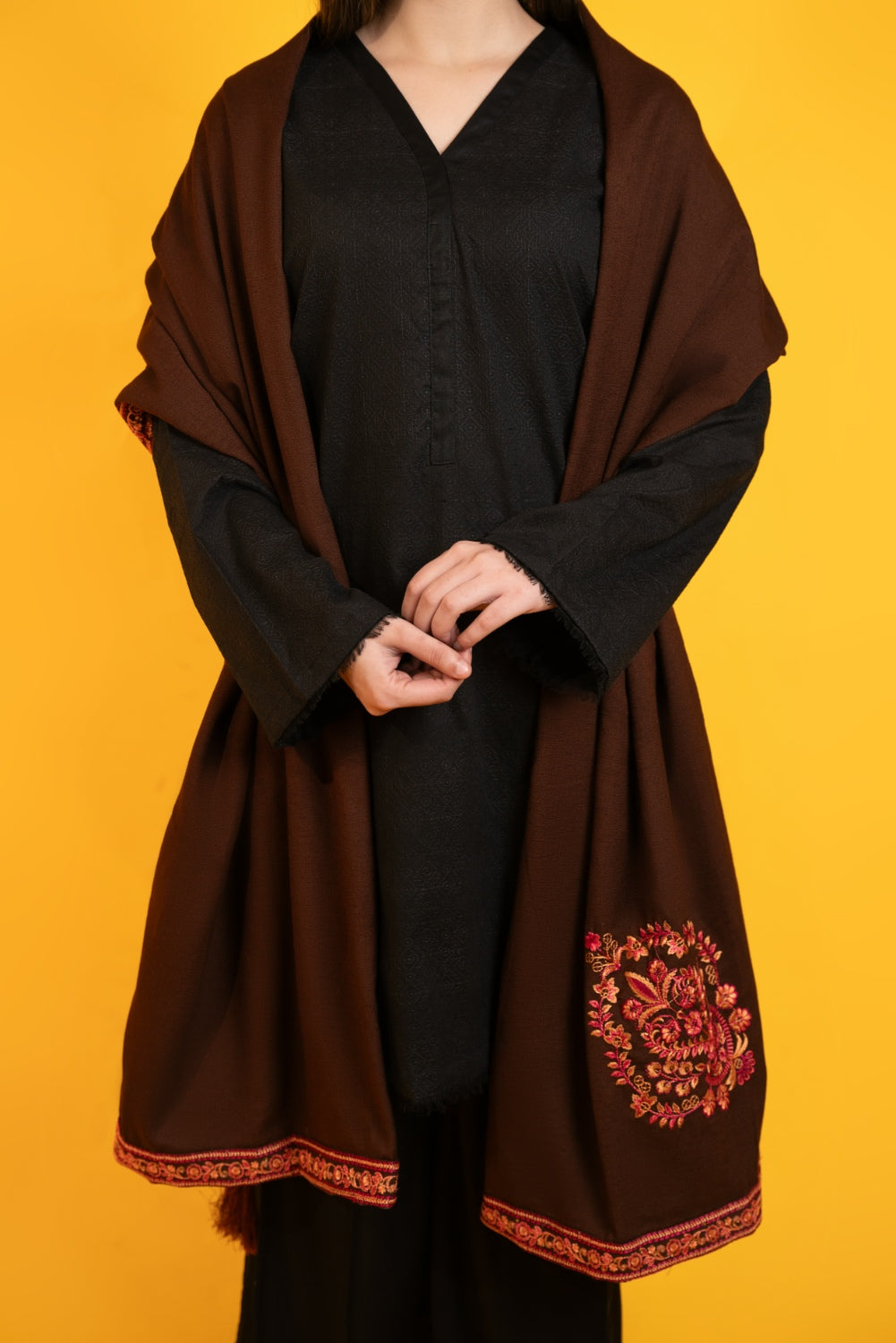 Shawl in Brown Color by - Trendy Women Shawl NTS1115