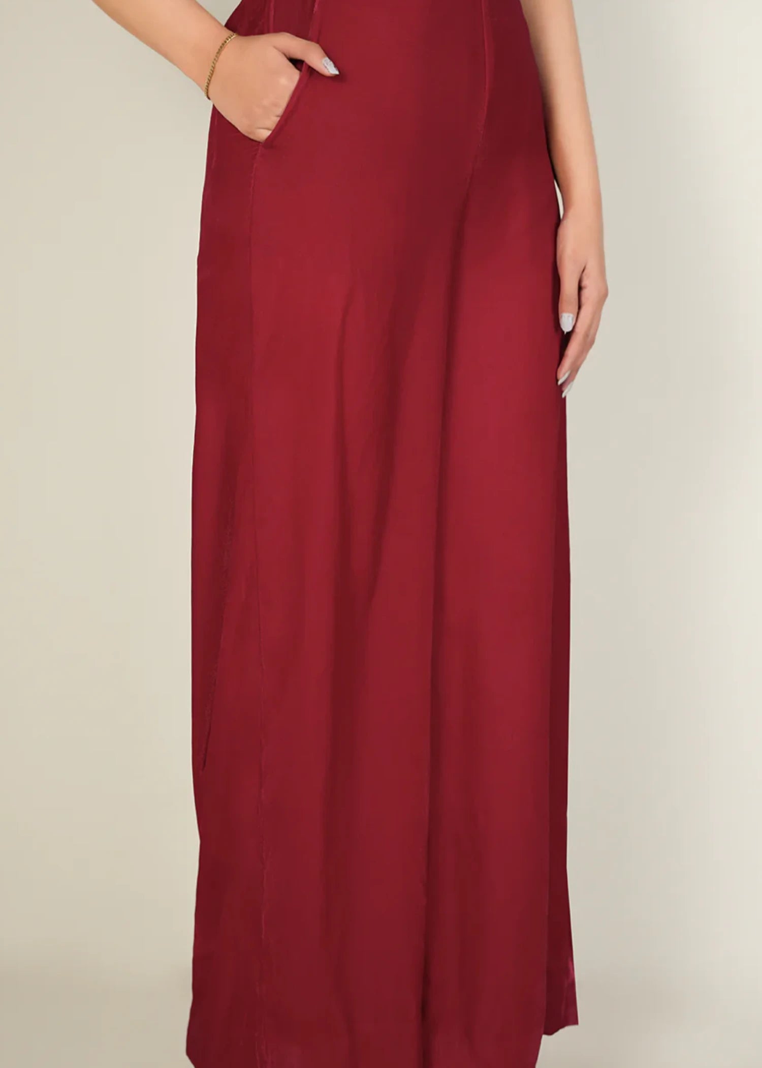 crepe Trousers in Red