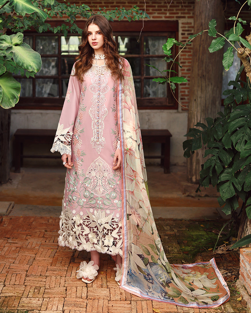 Secret Garden Lawn – Secret Petals
