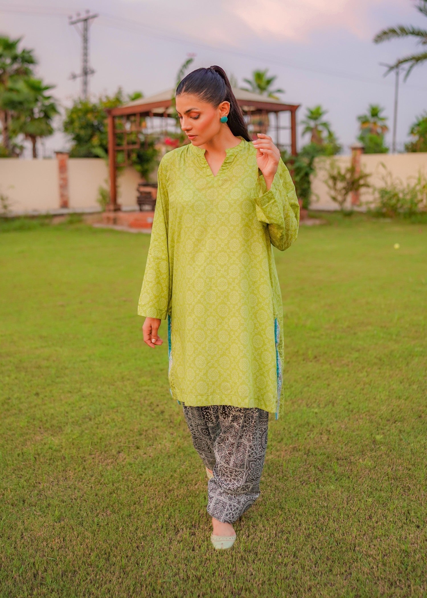 lawn Kurta Set in Pastel green
