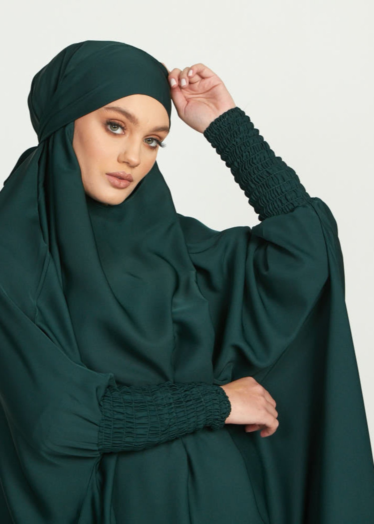 nidha Jilbab in Hunter green