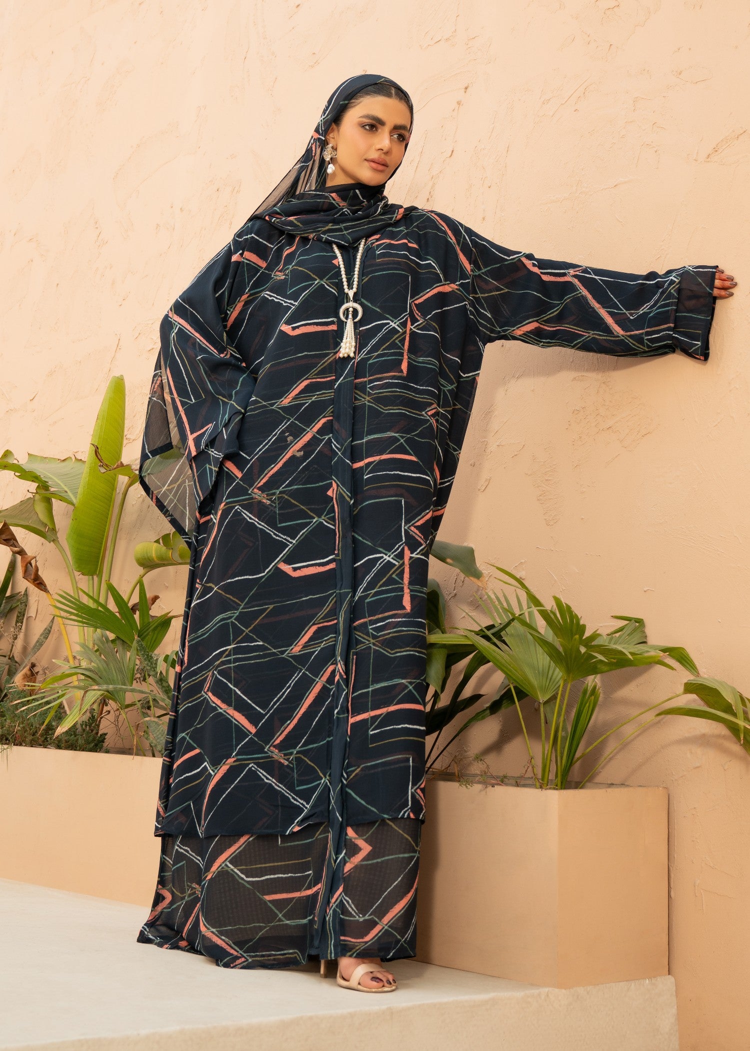 chiffon Abaya in Multi, midnight blue